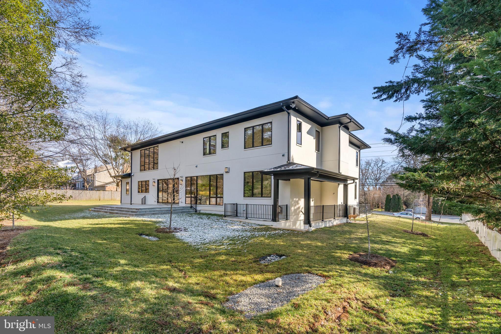 CONDON MANOR OF MCLEAN - Residential