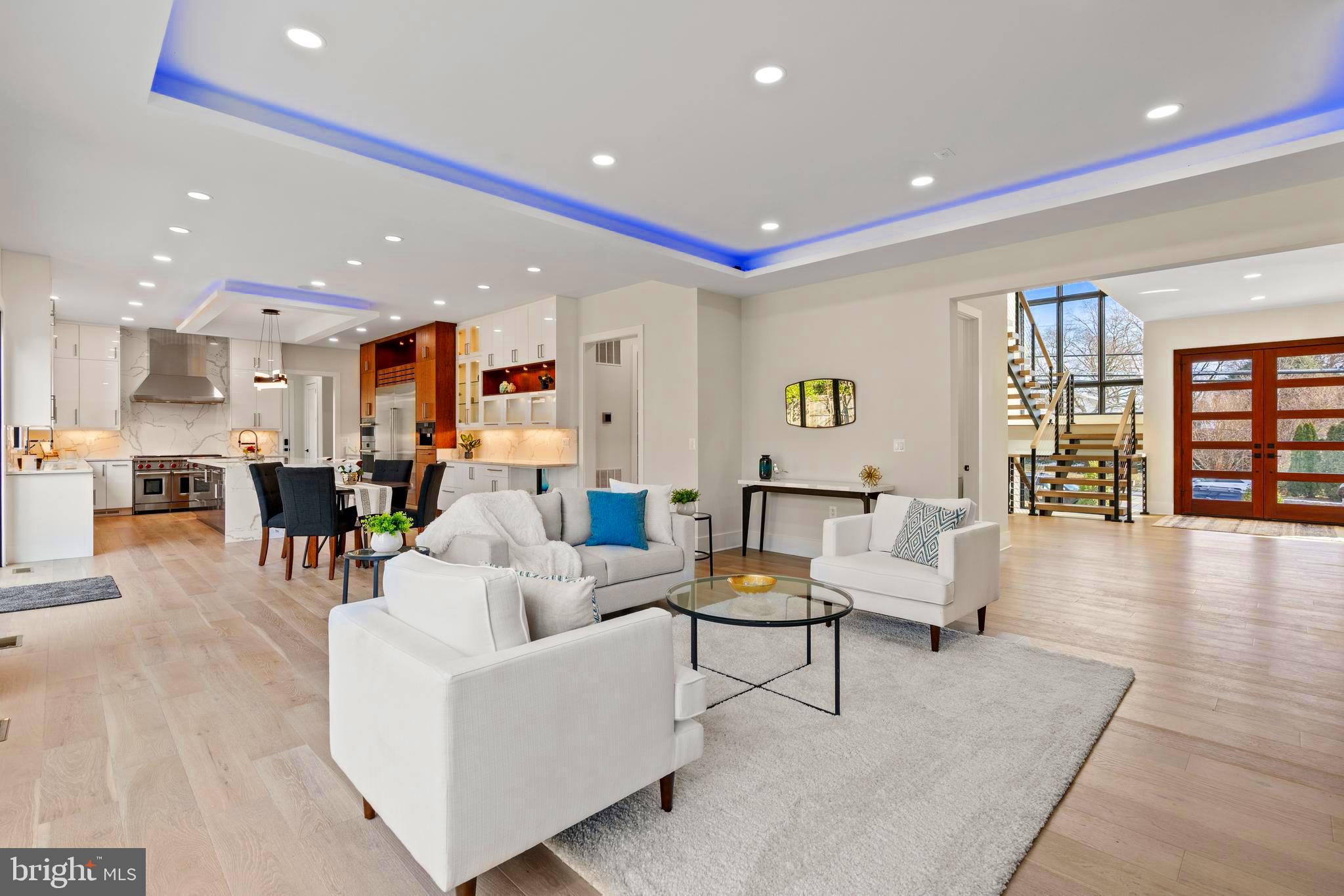 CONDON MANOR OF MCLEAN - Residential