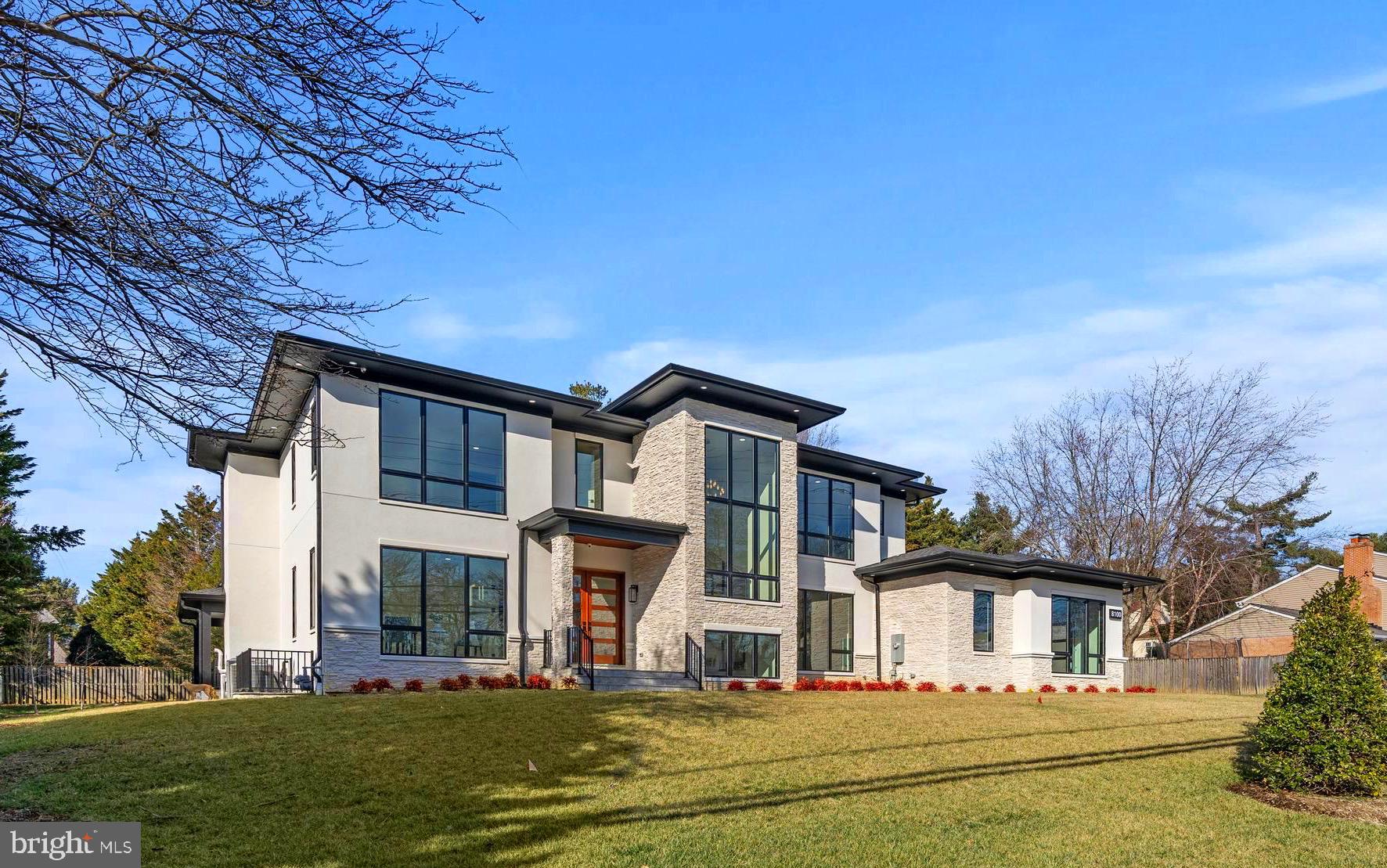 CONDON MANOR OF MCLEAN - Residential