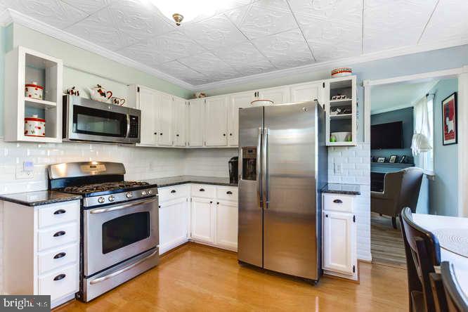 HYBLA VALLEY FARMS - Residential