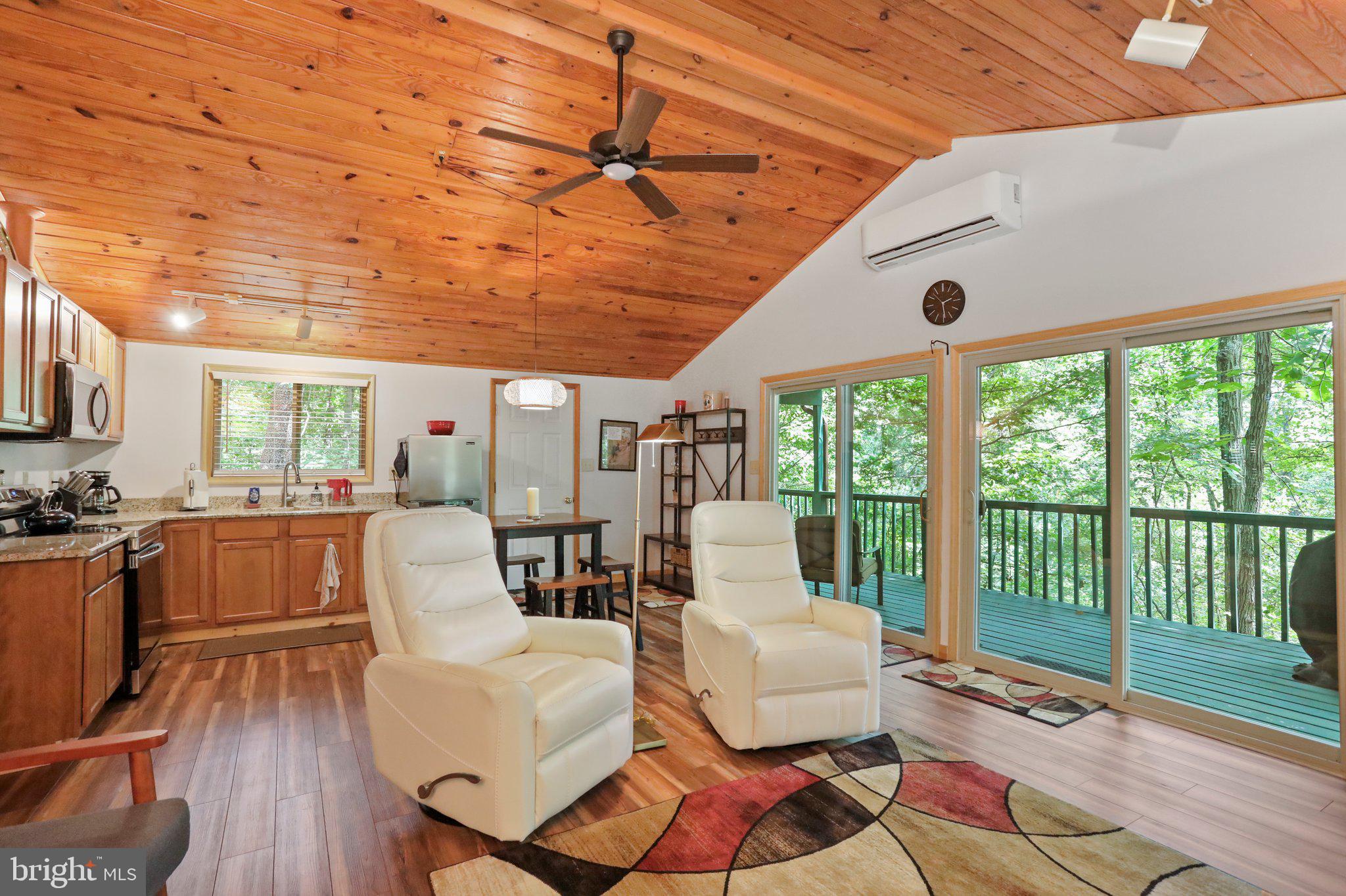 THE WOODS - Residential