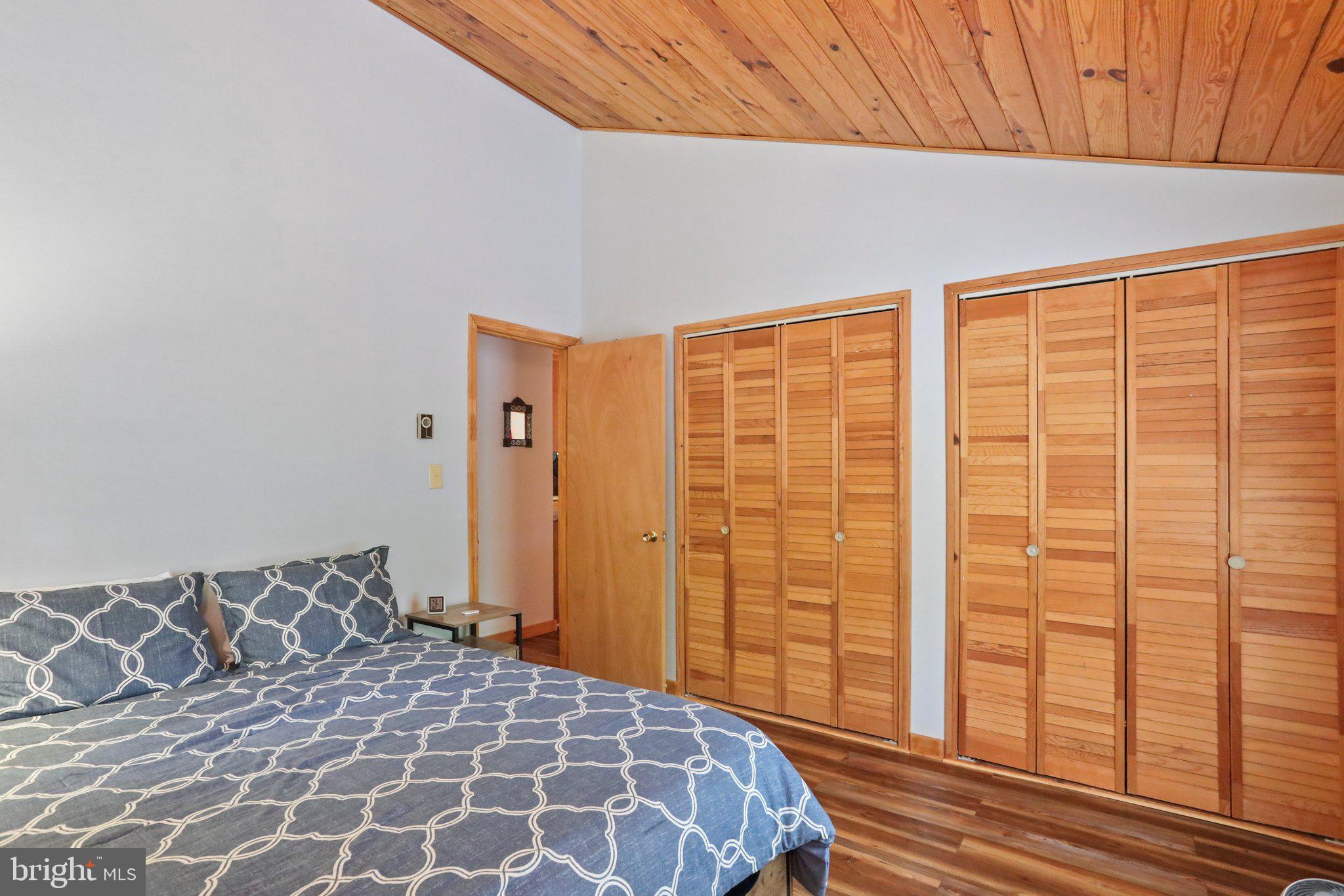 THE WOODS - Residential