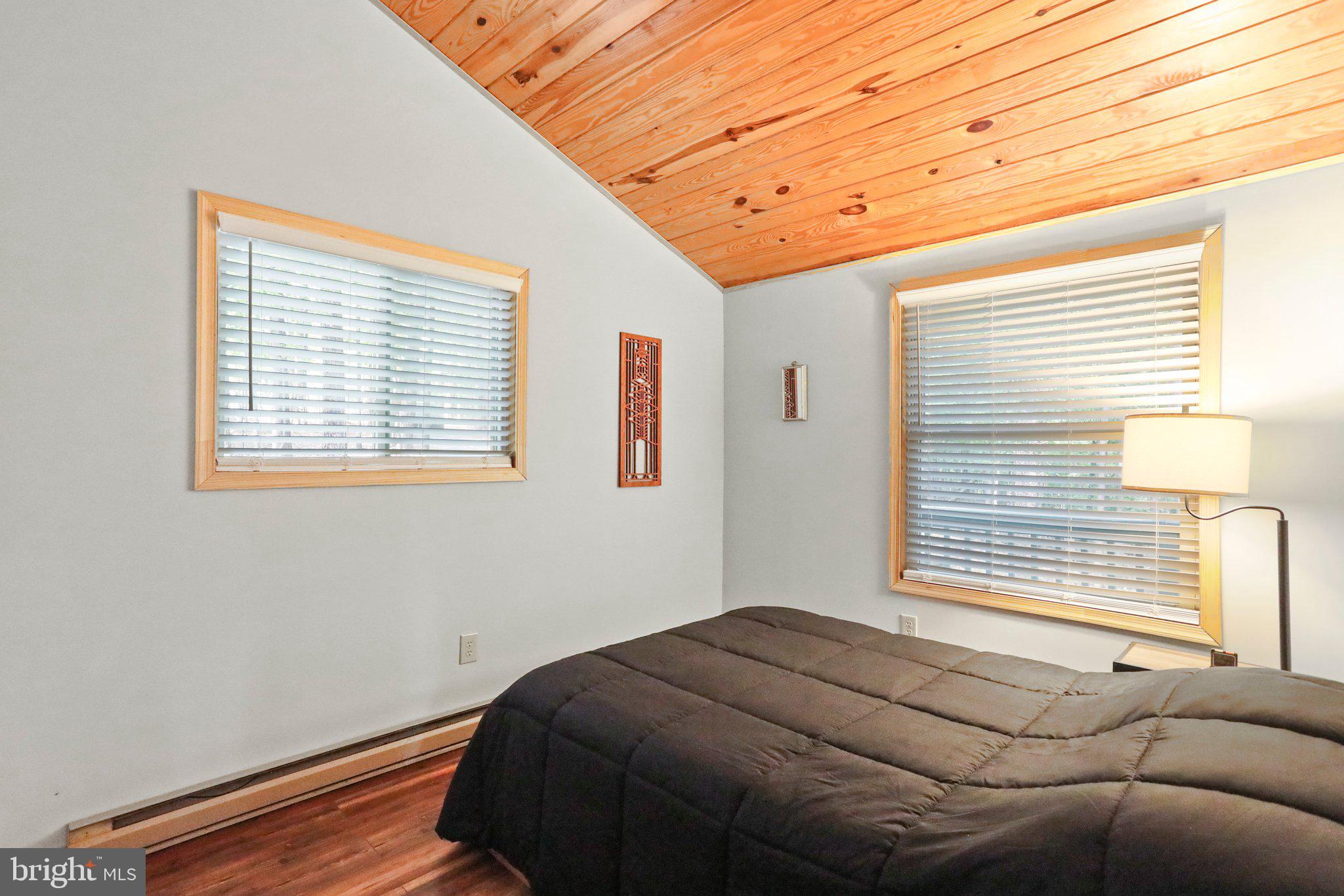 THE WOODS - Residential