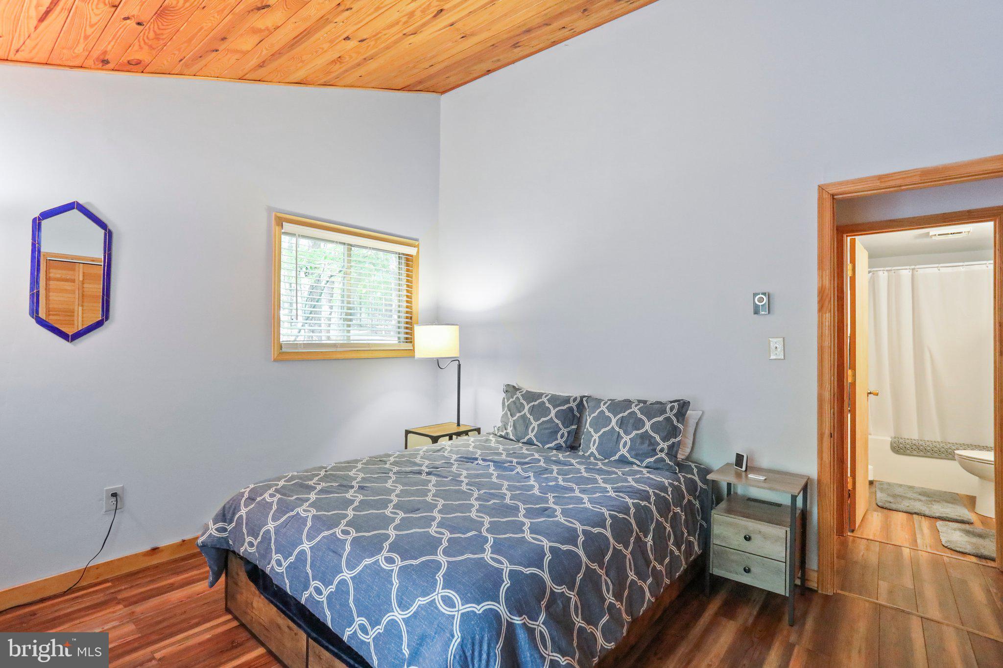 THE WOODS - Residential