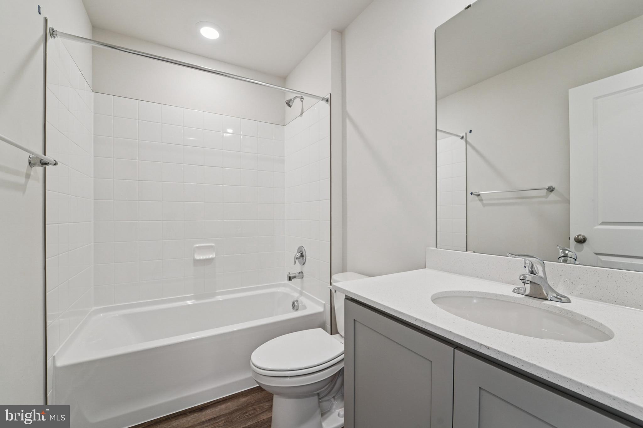 WATERMARK AT WESTPHALIA TOWN CENTER - Residential