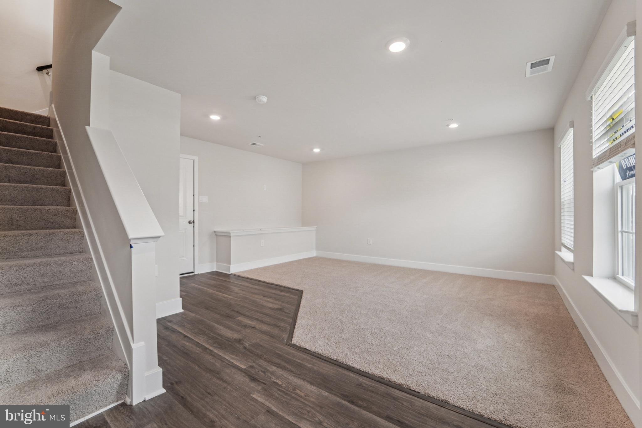 WATERMARK AT WESTPHALIA TOWN CENTER - Residential