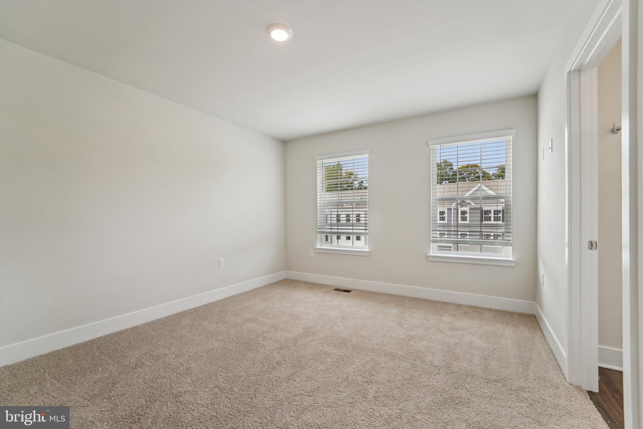 WATERMARK AT WESTPHALIA TOWN CENTER - Residential