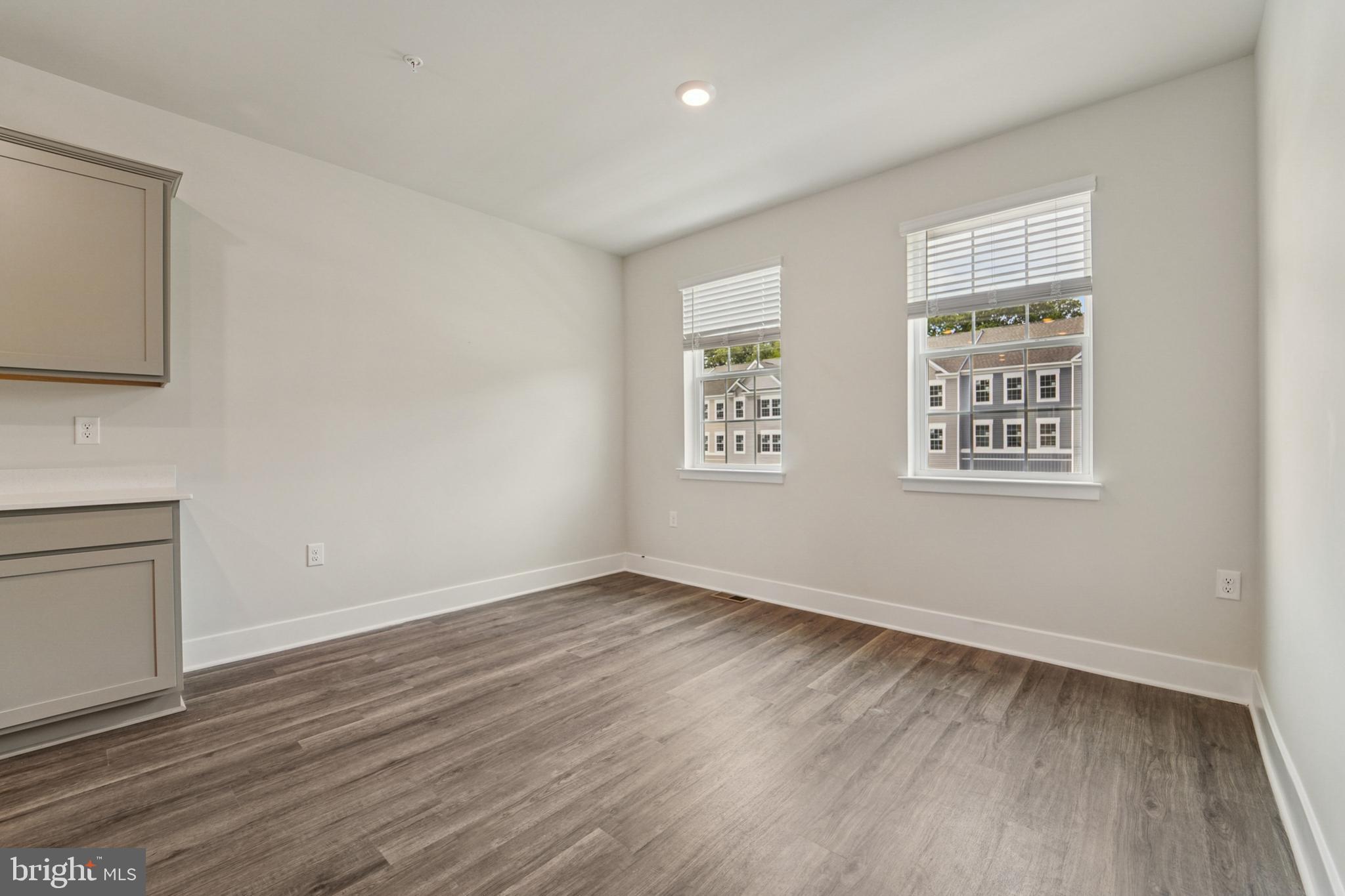 WATERMARK AT WESTPHALIA TOWN CENTER - Residential