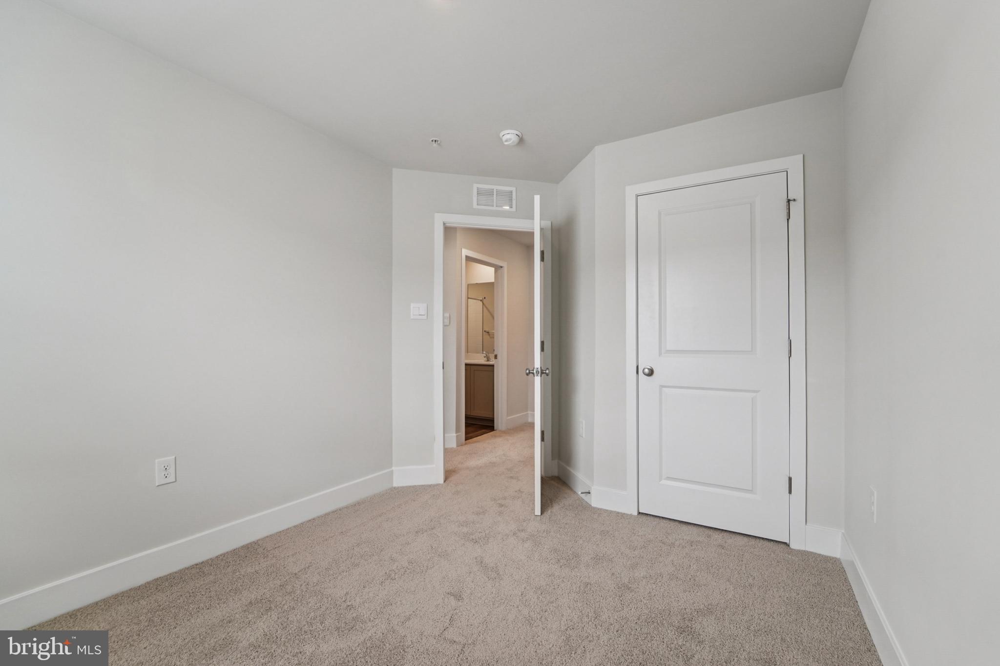 WATERMARK AT WESTPHALIA TOWN CENTER - Residential