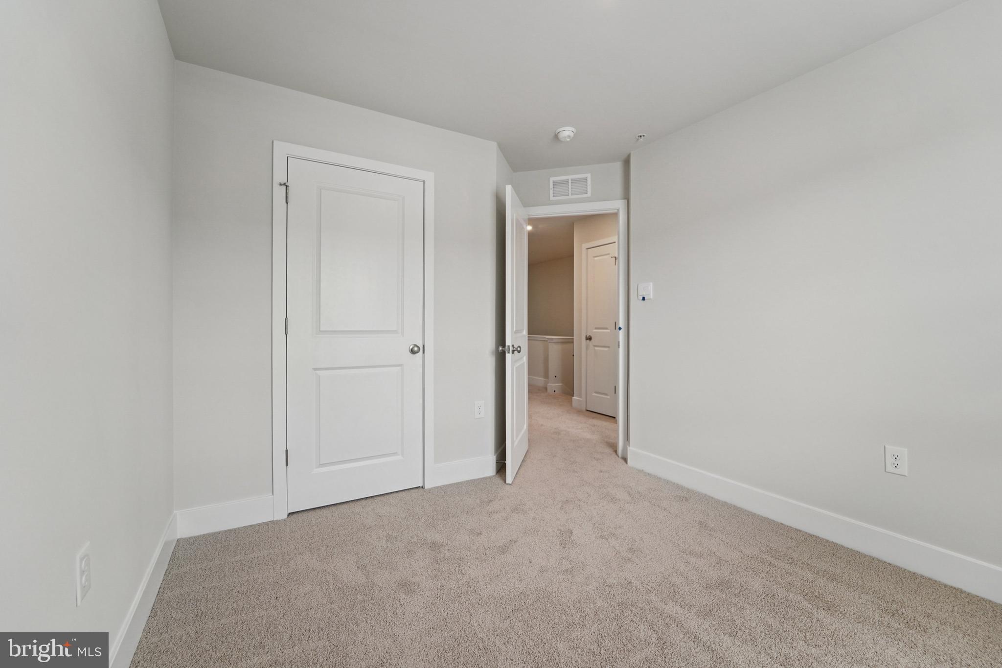 WATERMARK AT WESTPHALIA TOWN CENTER - Residential