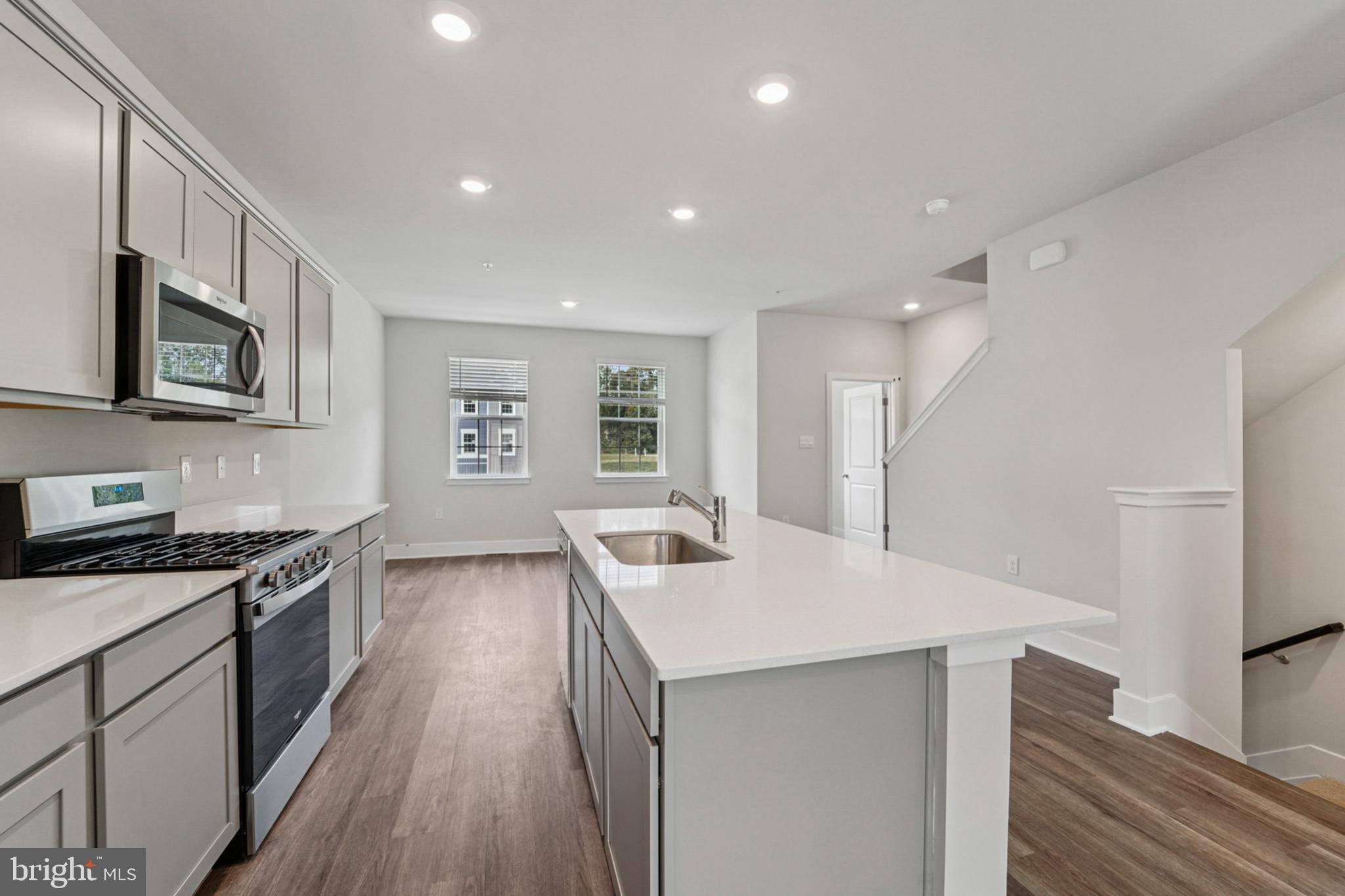 WATERMARK AT WESTPHALIA TOWN CENTER - Residential