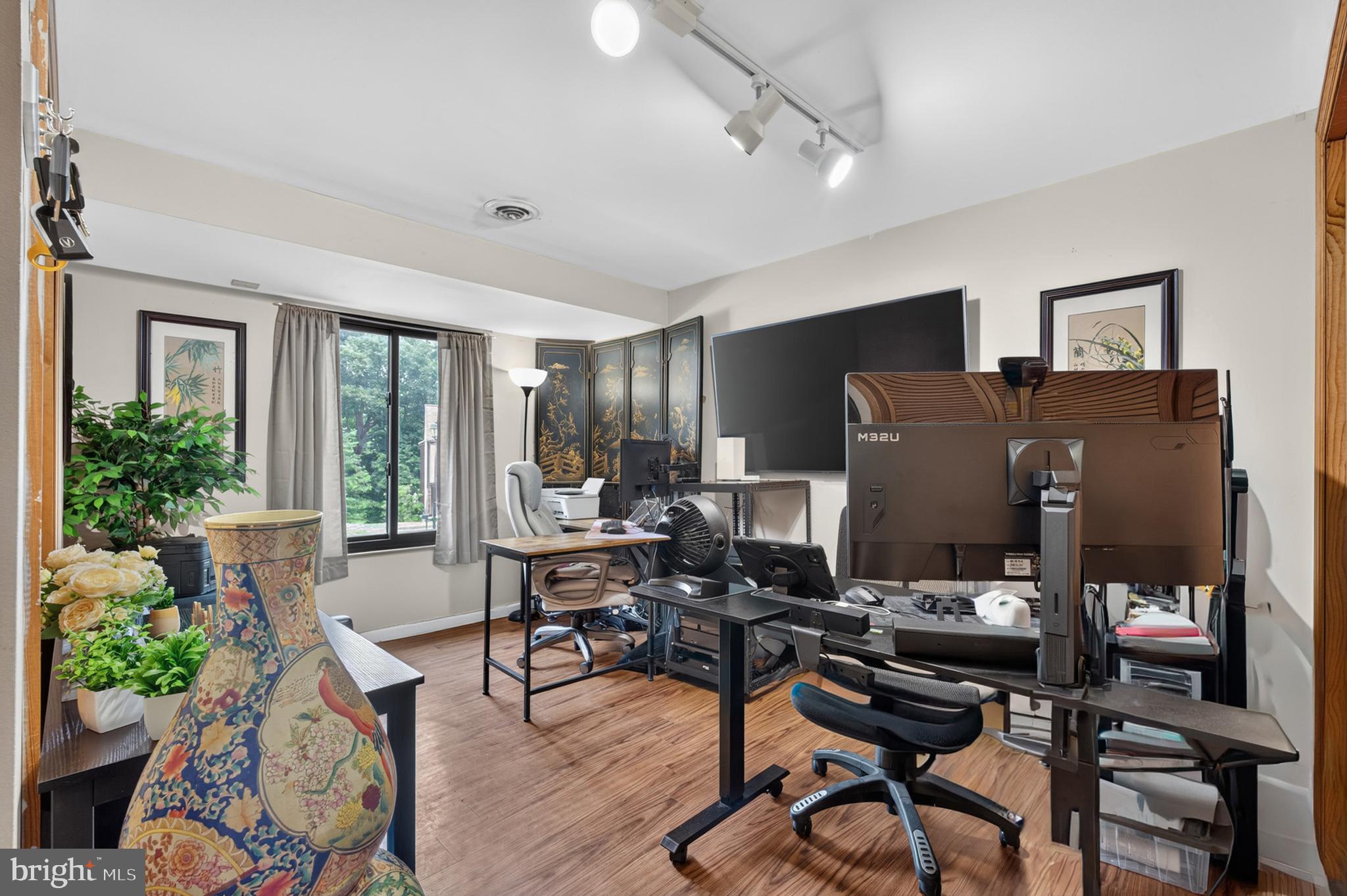 5406 DORAL DRIVE