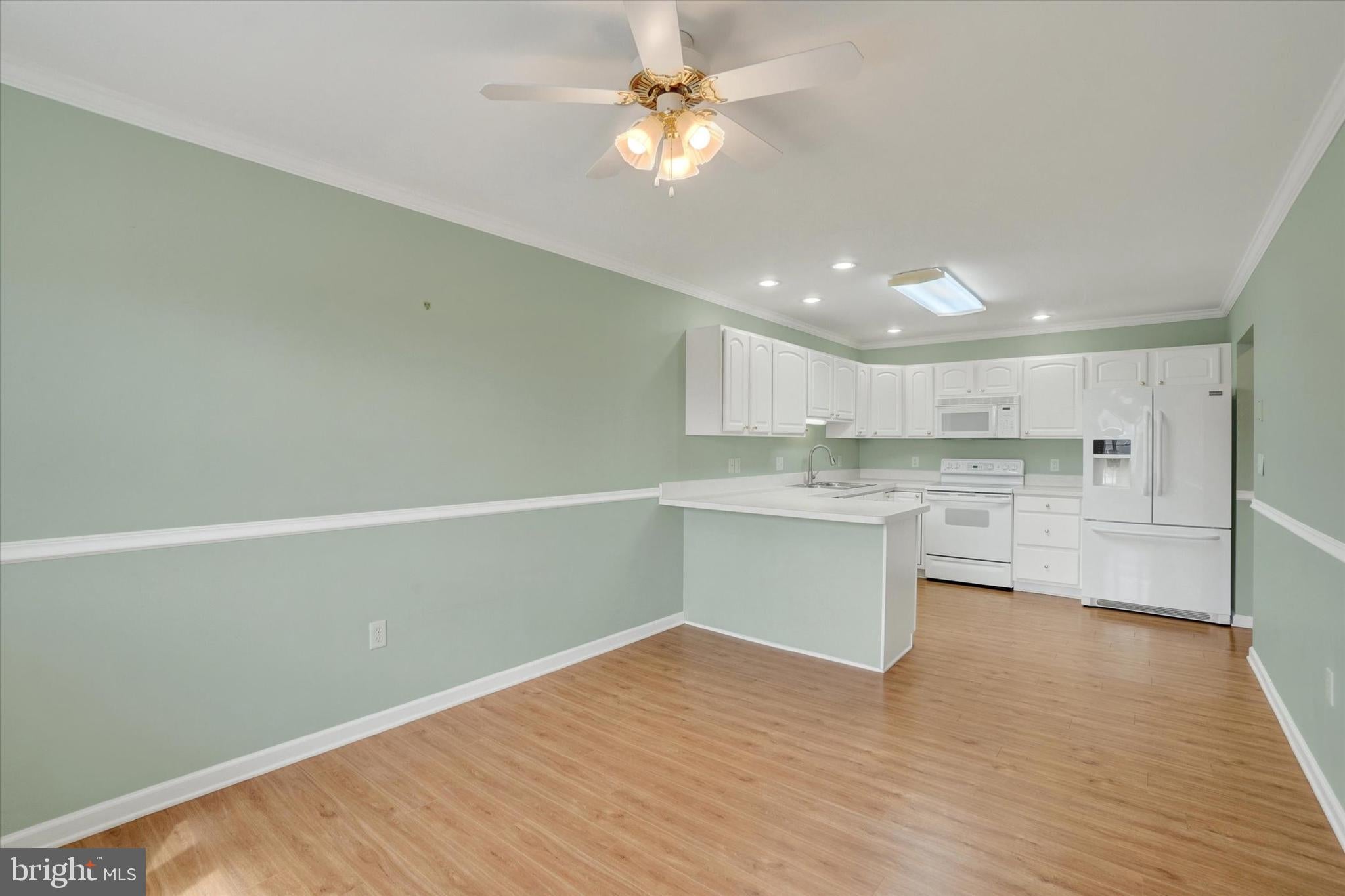 2426 WINTERBERRY LANE