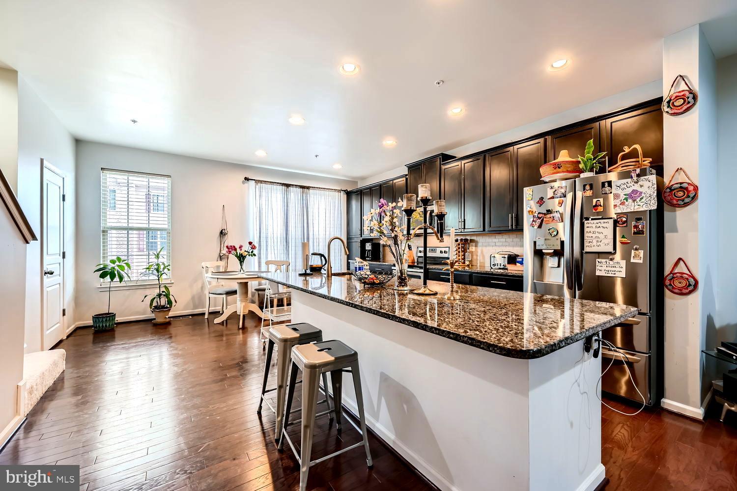 NORTH SHORE FOREST - Residential