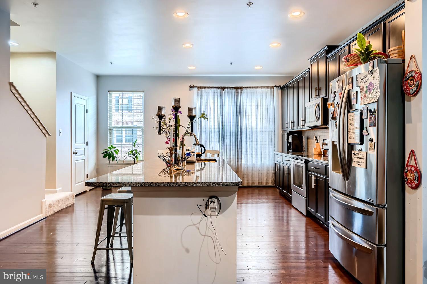 NORTH SHORE FOREST - Residential