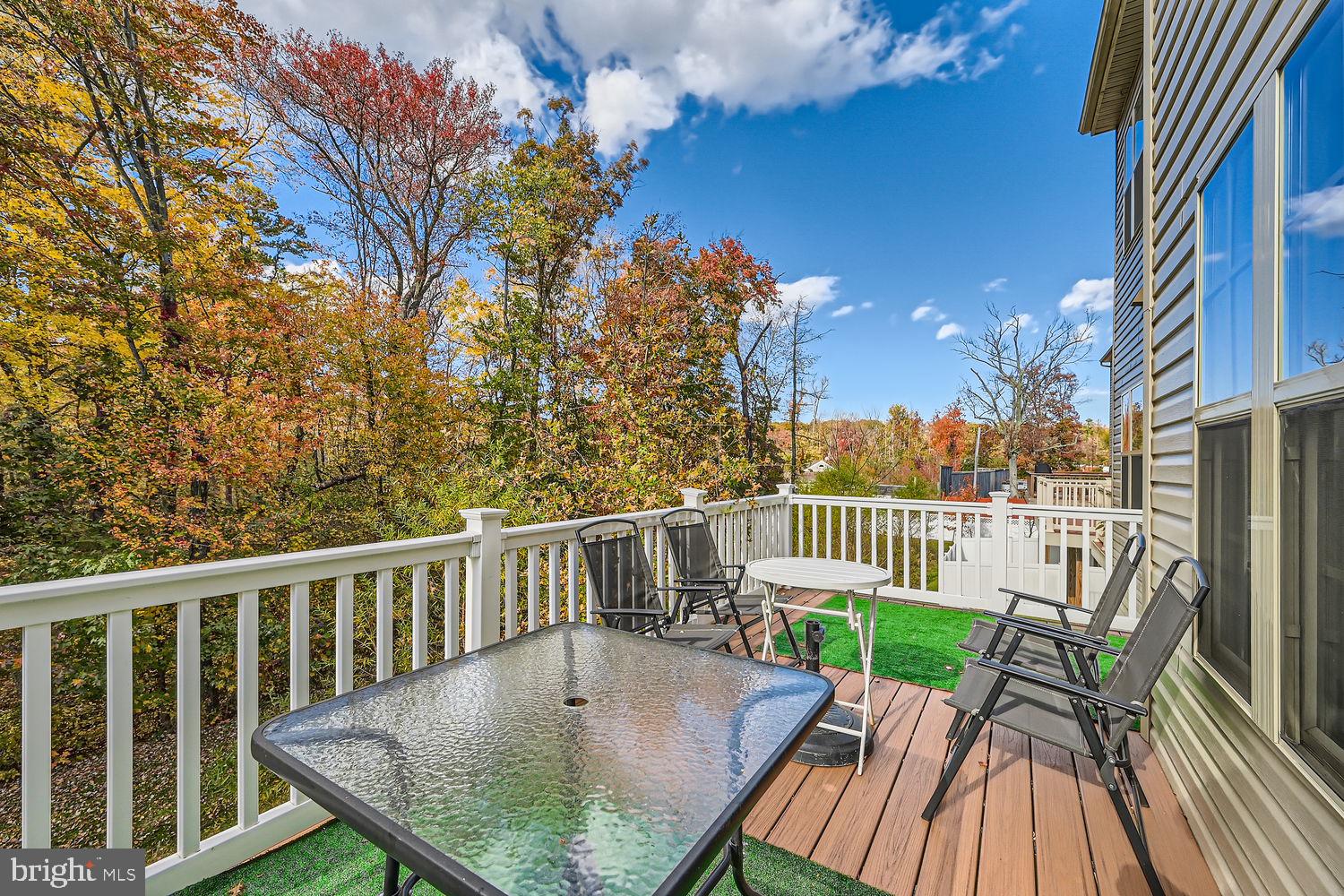 NORTH SHORE FOREST - Residential