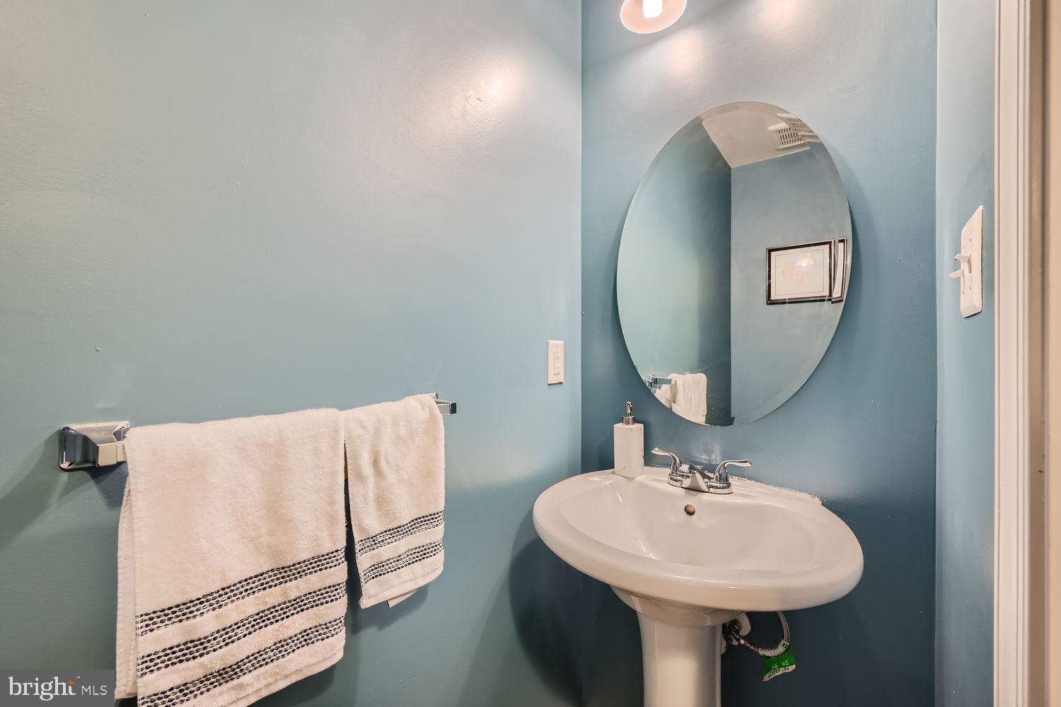 NORTH SHORE FOREST - Residential