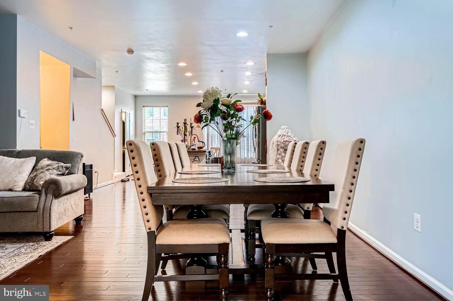 NORTH SHORE FOREST - Residential