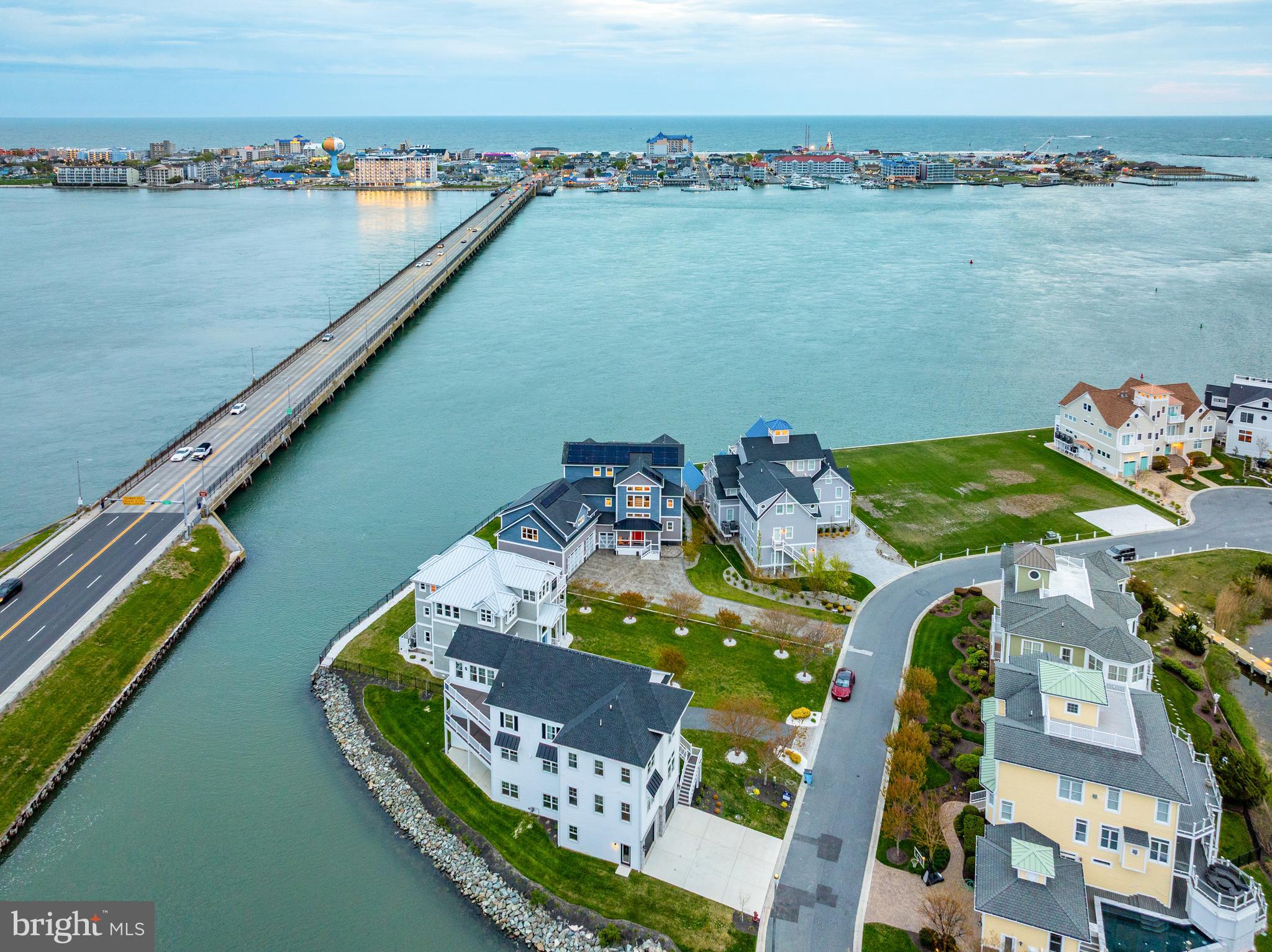 ESTATES AT INLET ISLE - Residential