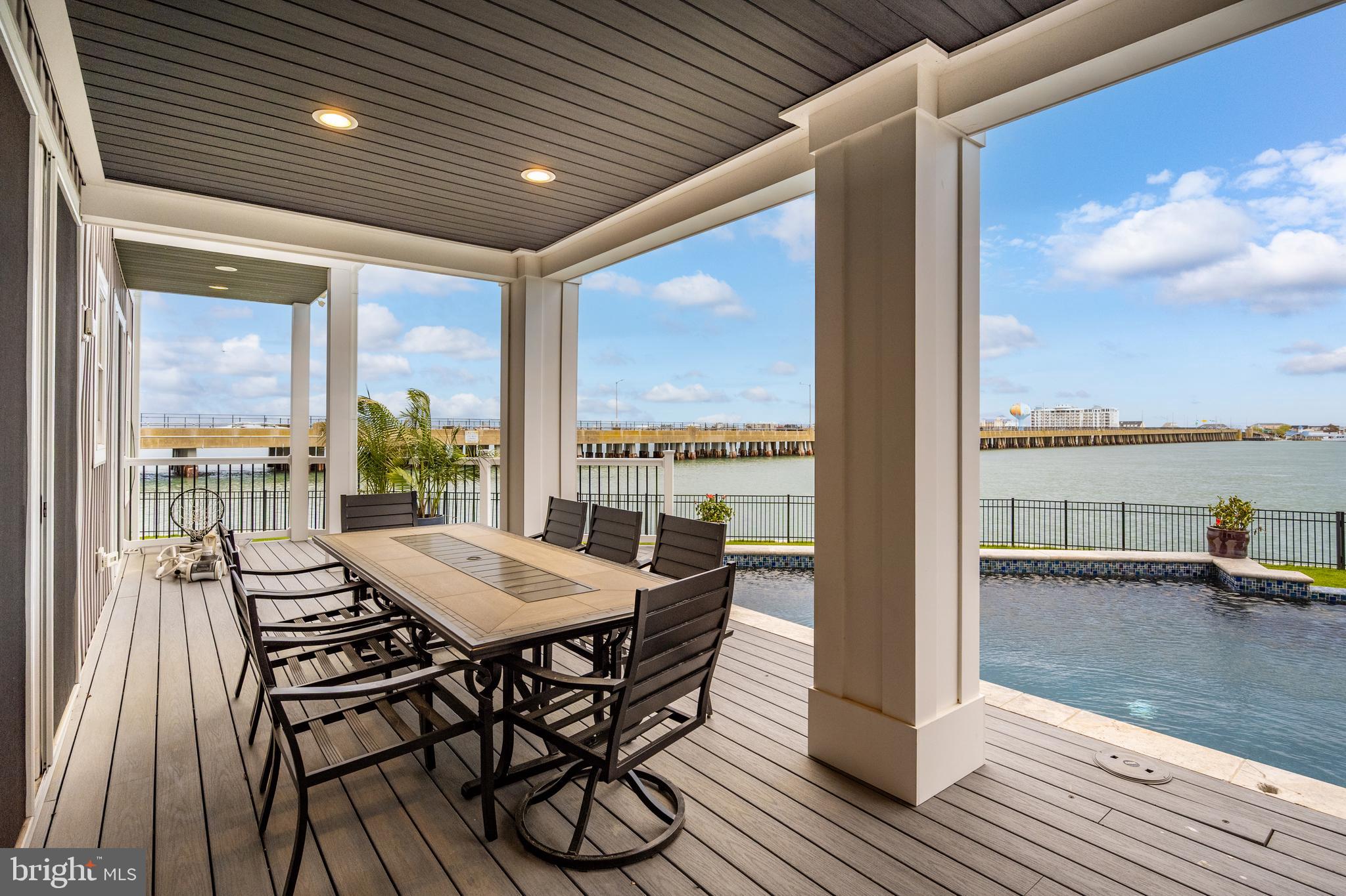 ESTATES AT INLET ISLE - Residential