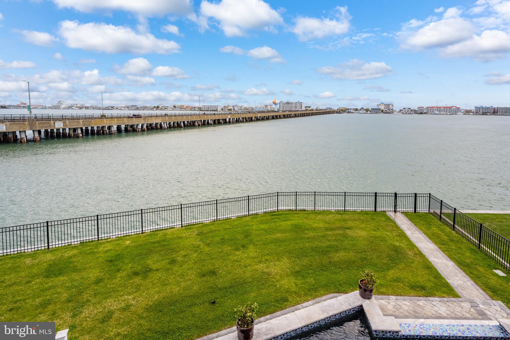 ESTATES AT INLET ISLE - Residential