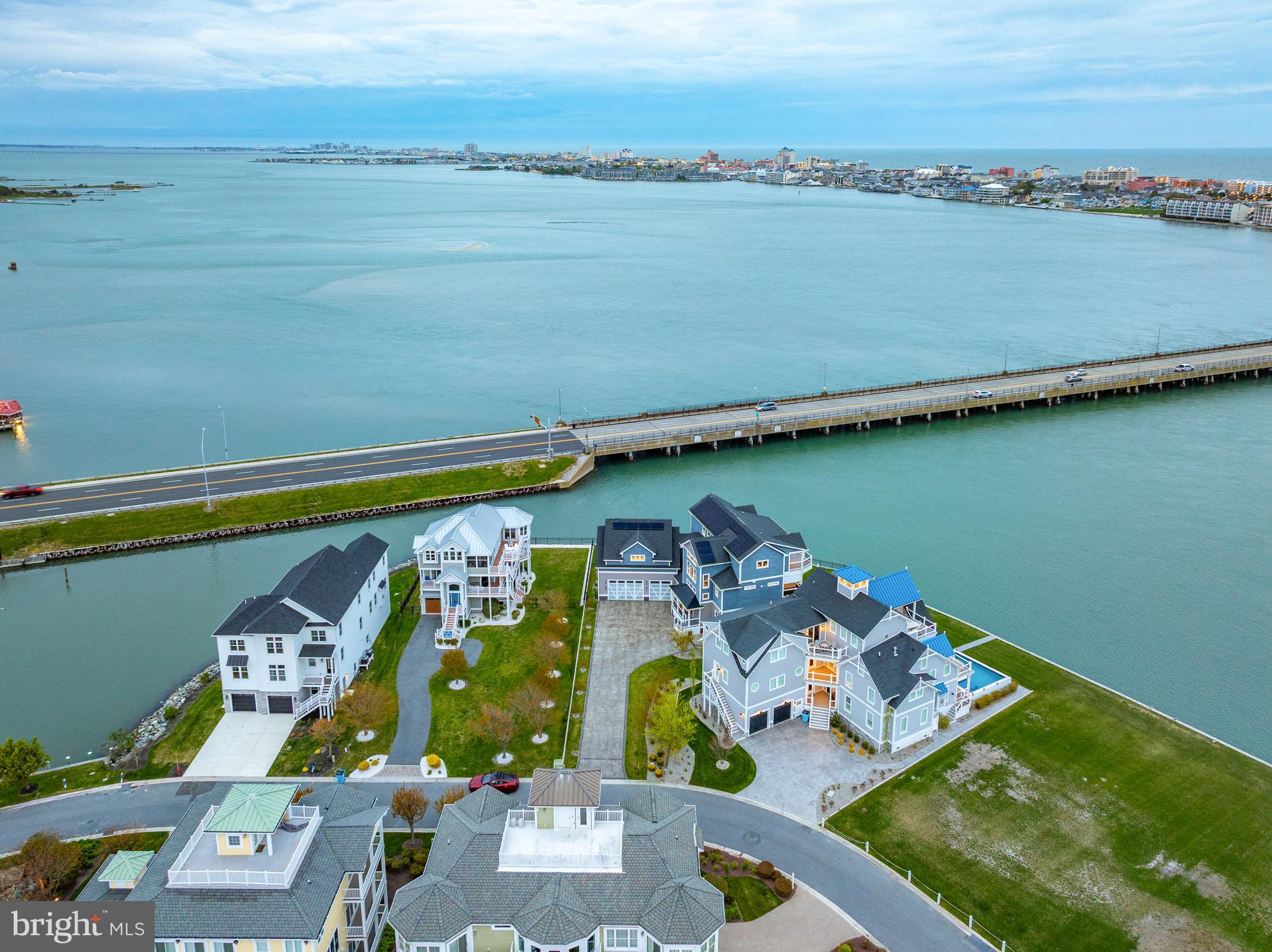 ESTATES AT INLET ISLE - Residential