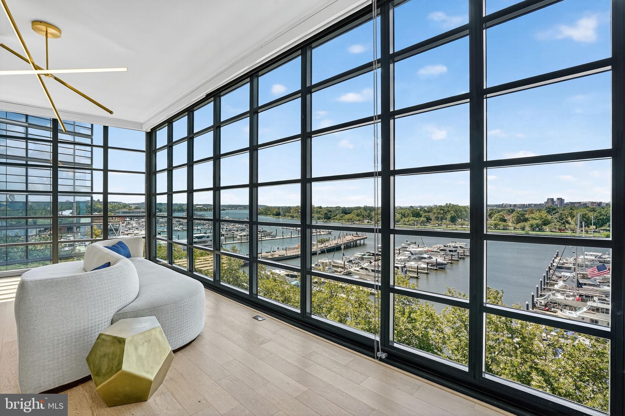 THE WHARF - Residential