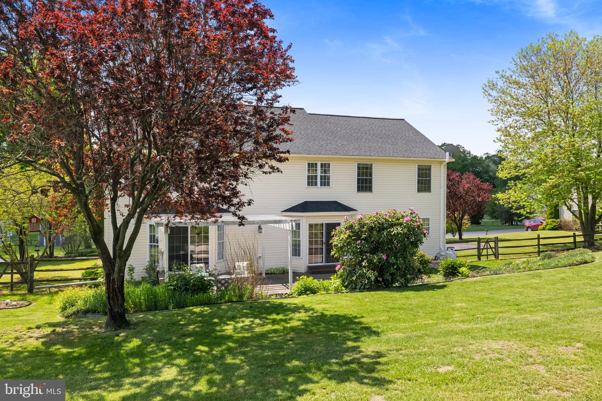 MAPLE LEAF ACRES - Residential