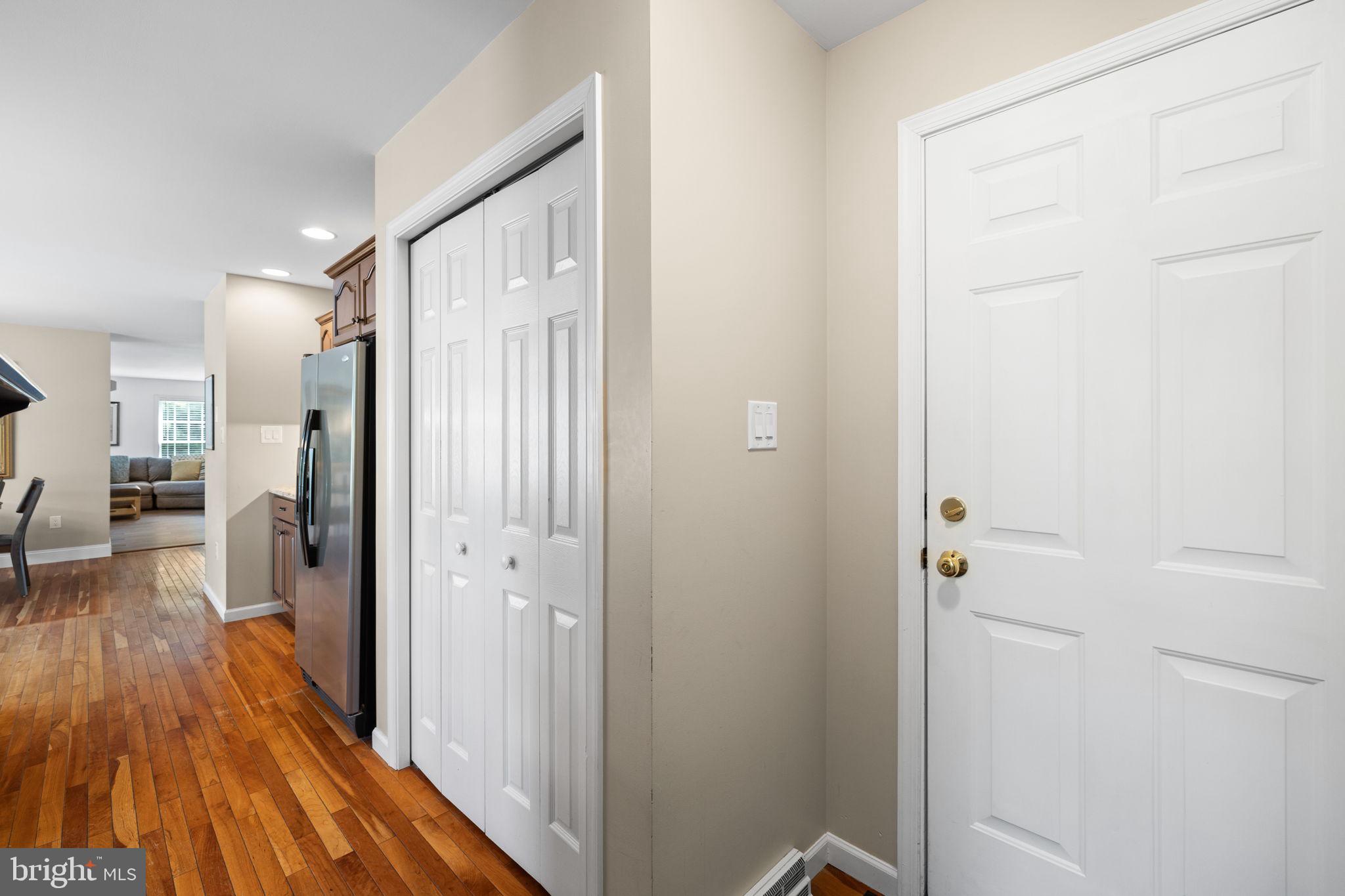 MAPLE LEAF ACRES - Residential