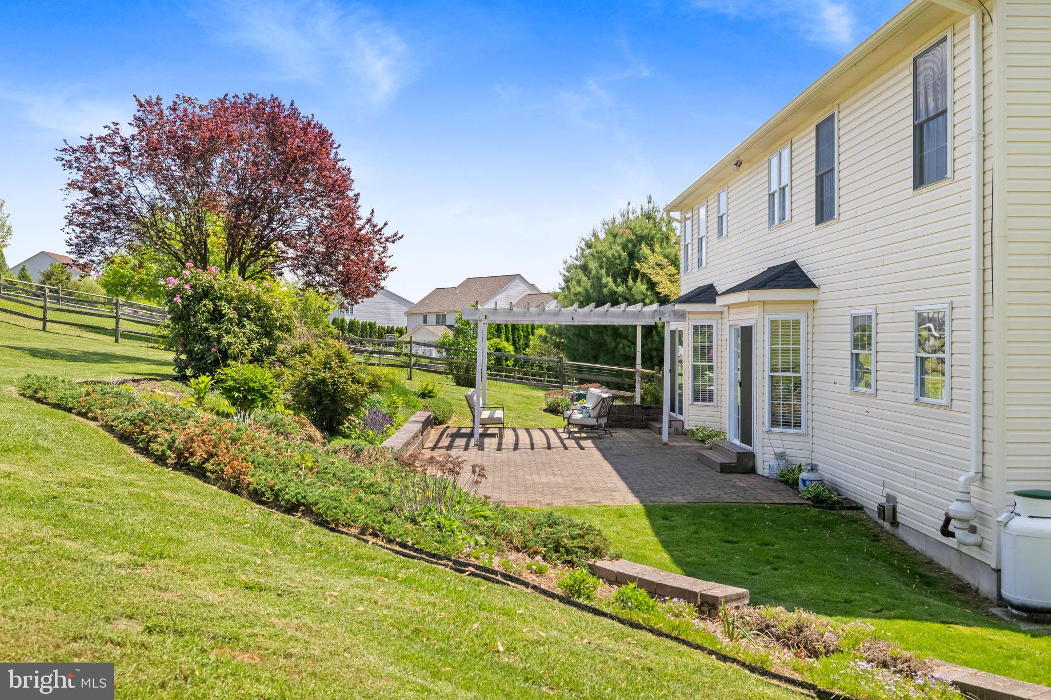 MAPLE LEAF ACRES - Residential