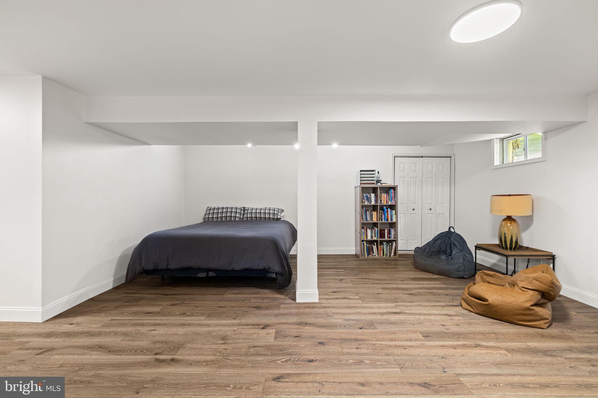 MAPLE LEAF ACRES - Residential