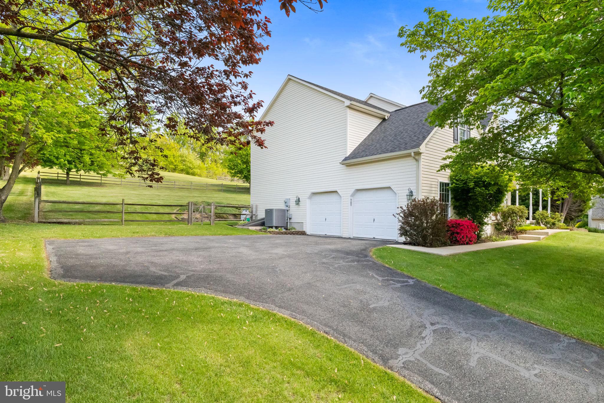 MAPLE LEAF ACRES - Residential