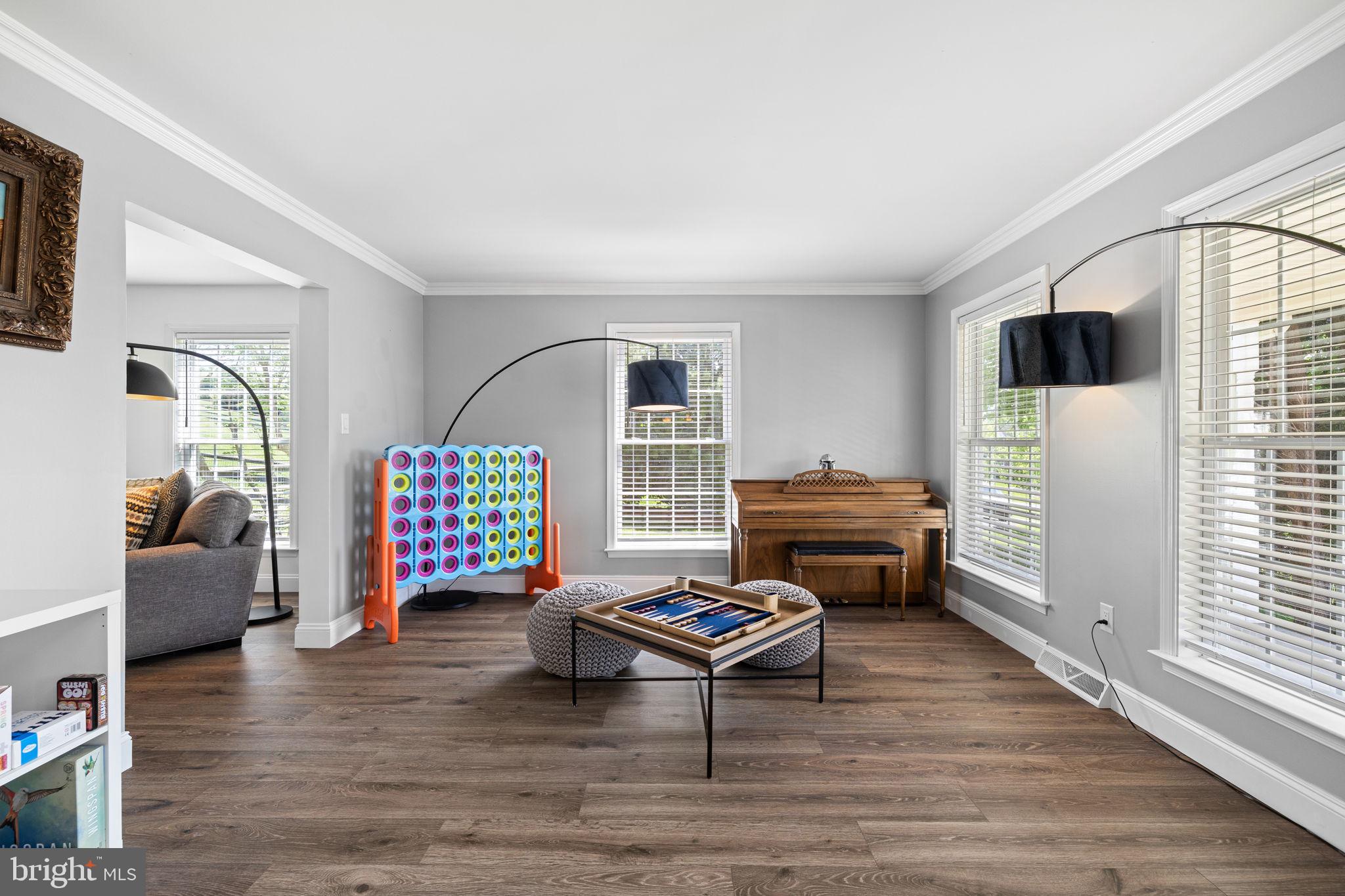 MAPLE LEAF ACRES - Residential