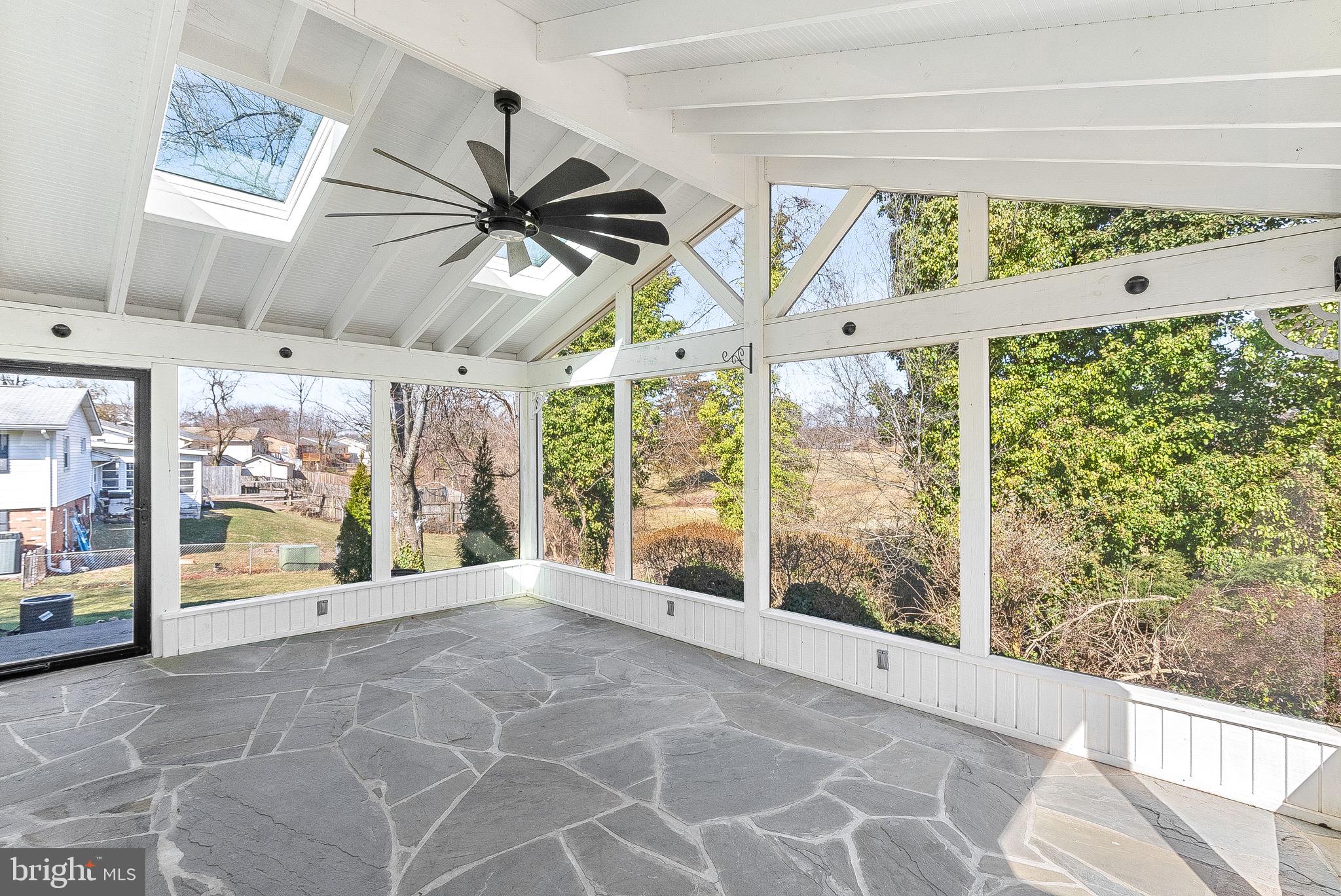 STERLING  PARK - Residential