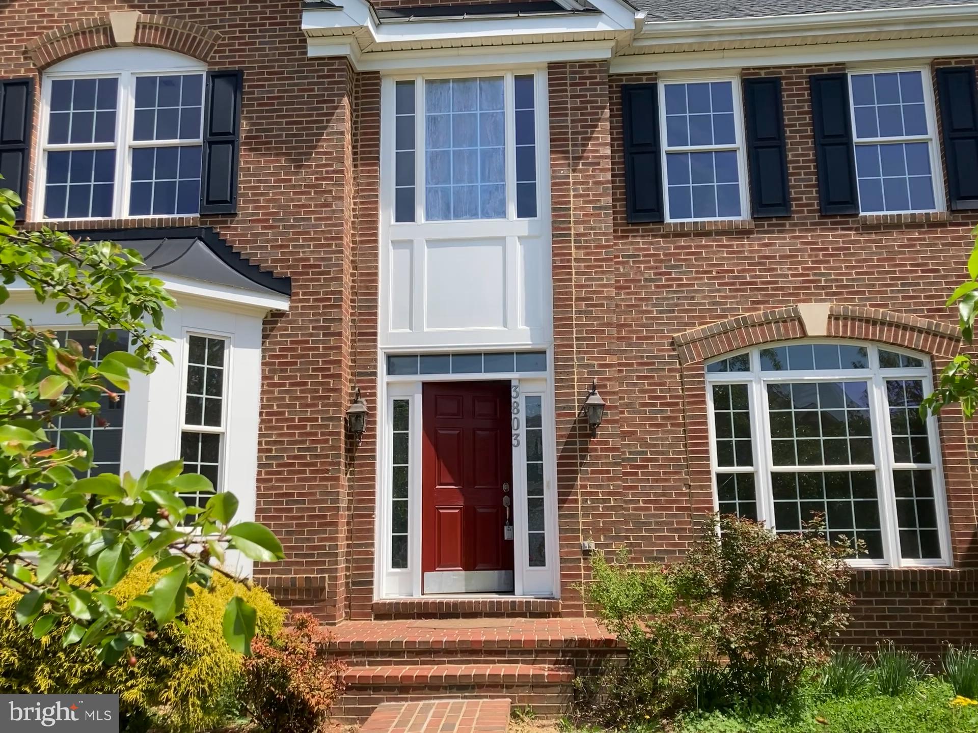 3803 BELL MANOR COURT