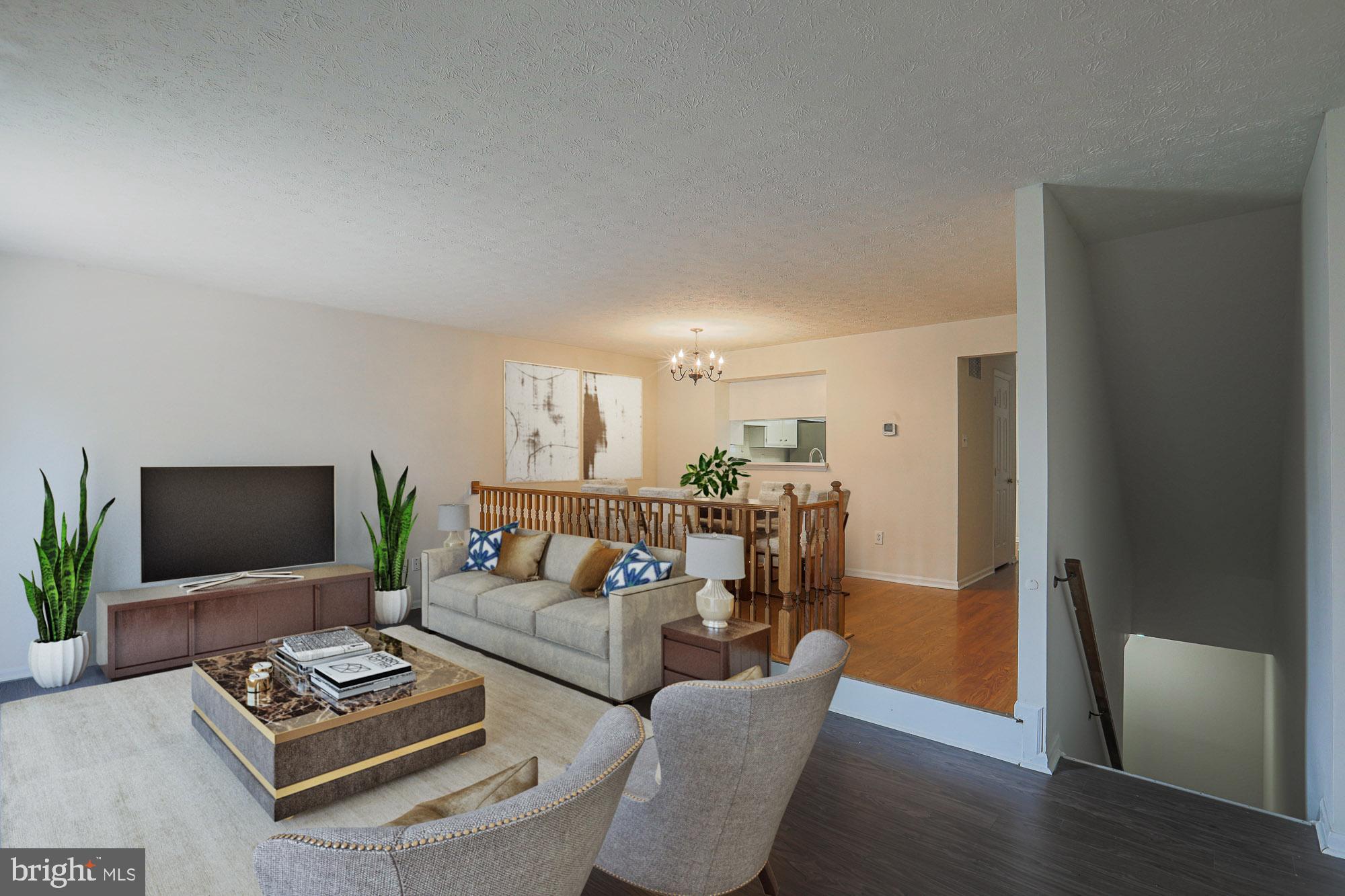 SUMMIT CHASE - Residential