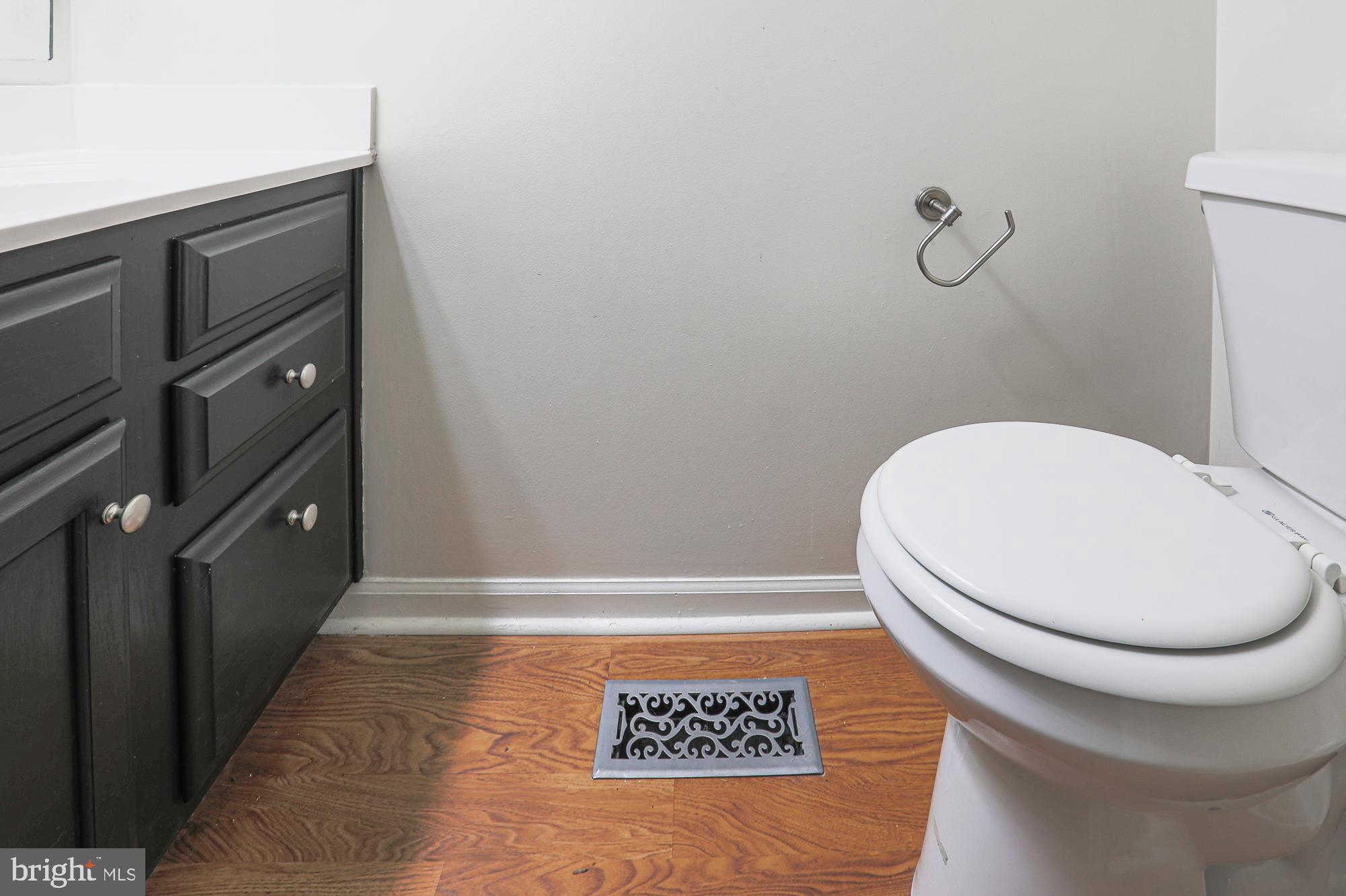 SUMMIT CHASE - Residential