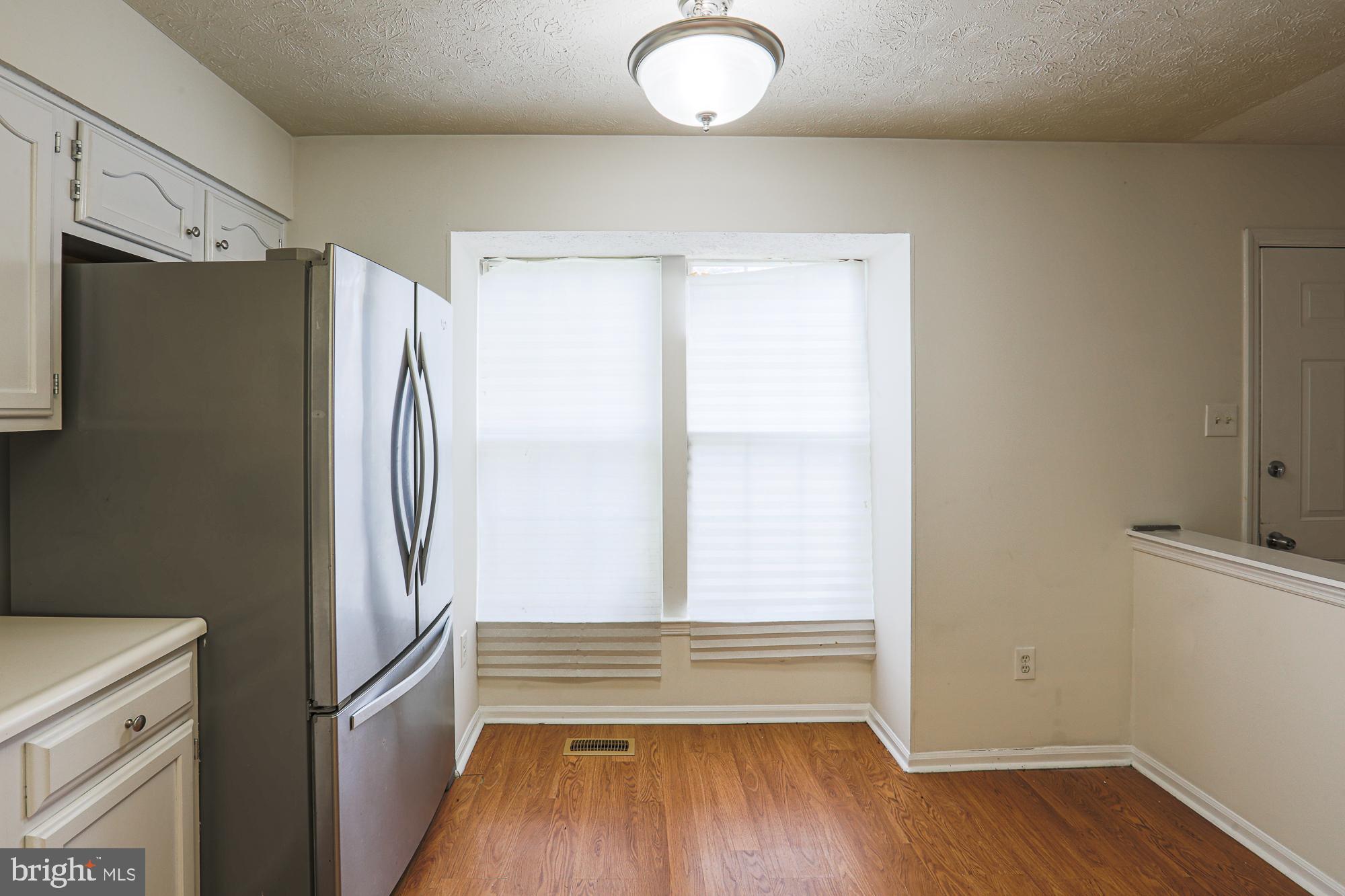 SUMMIT CHASE - Residential