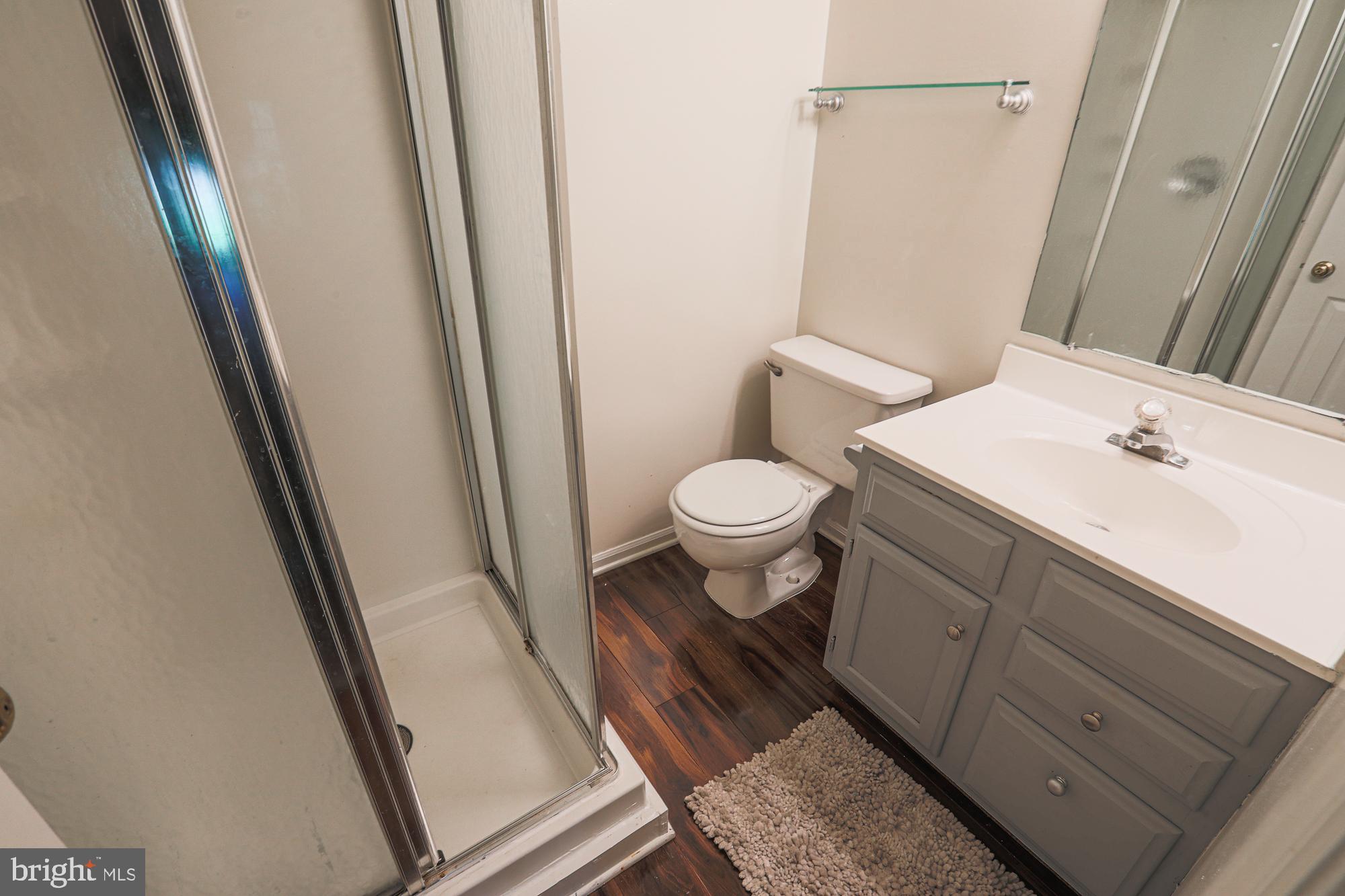 SUMMIT CHASE - Residential