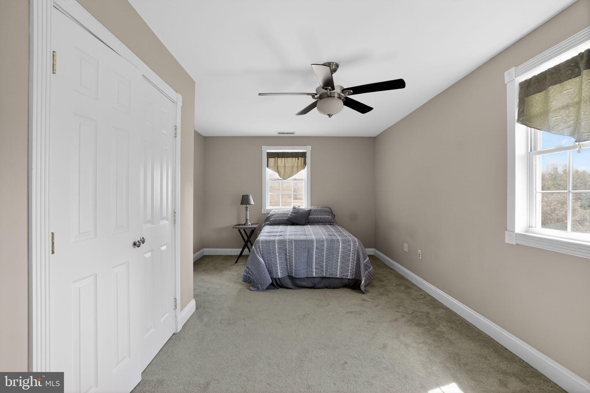 HIGH RIDGE - Residential