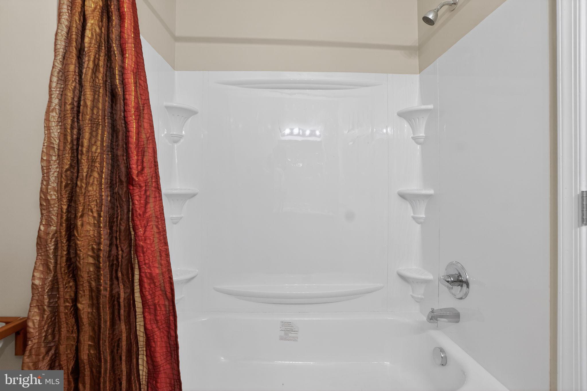 HIGH RIDGE - Residential