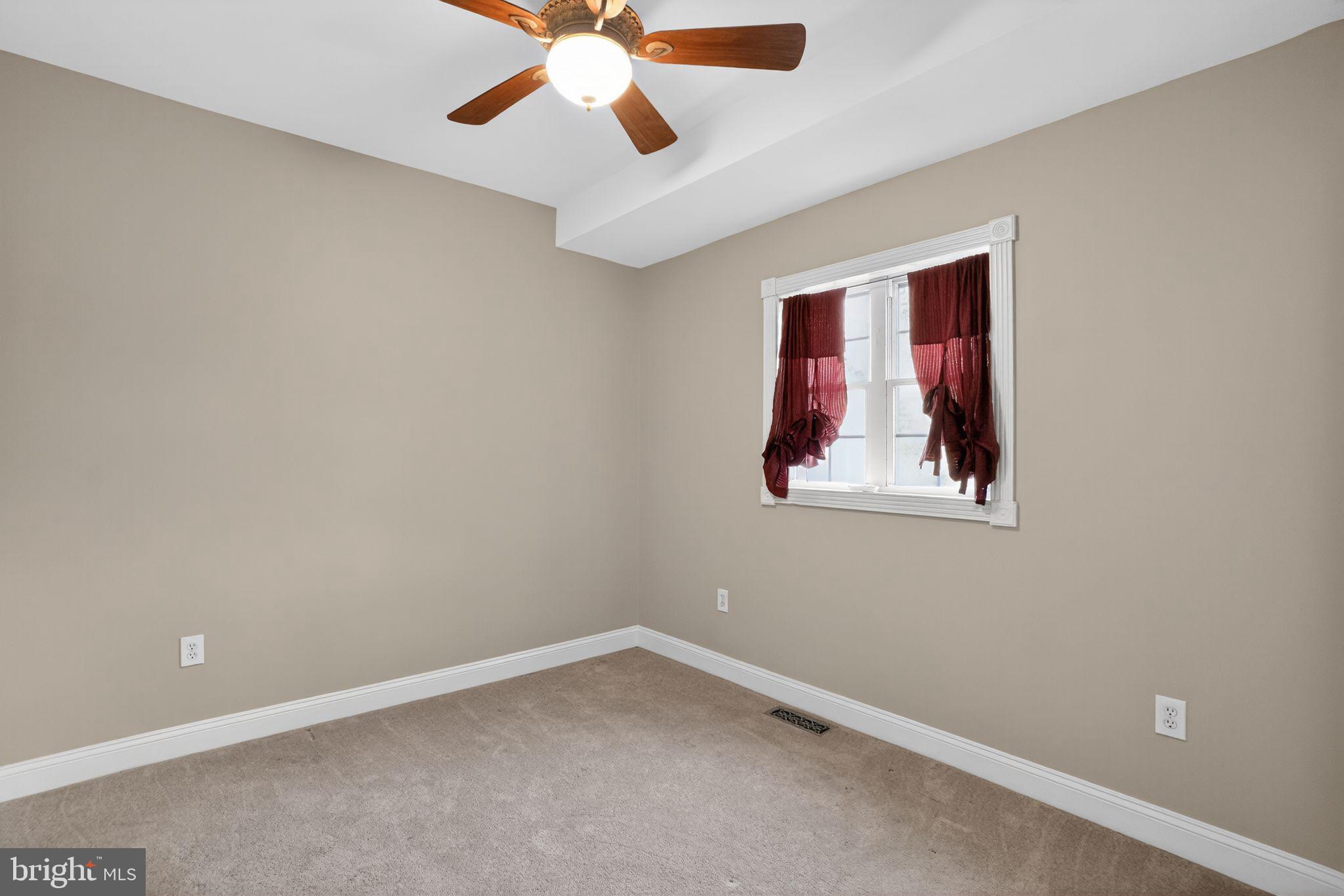 HIGH RIDGE - Residential