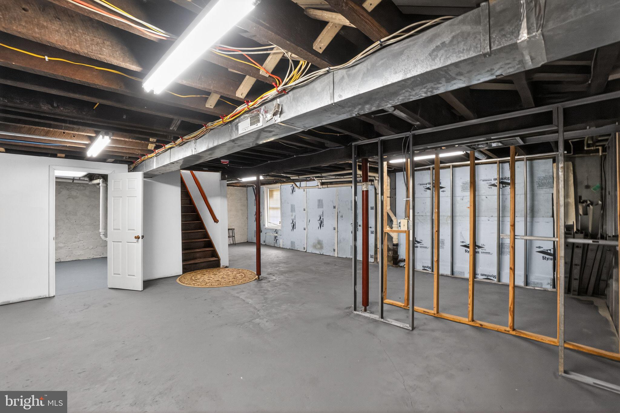 HIGH RIDGE - Residential