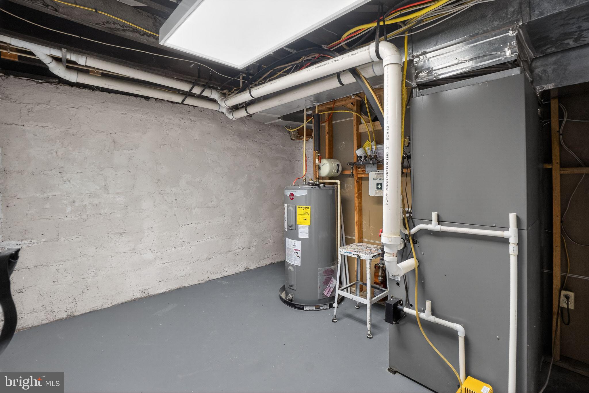 HIGH RIDGE - Residential