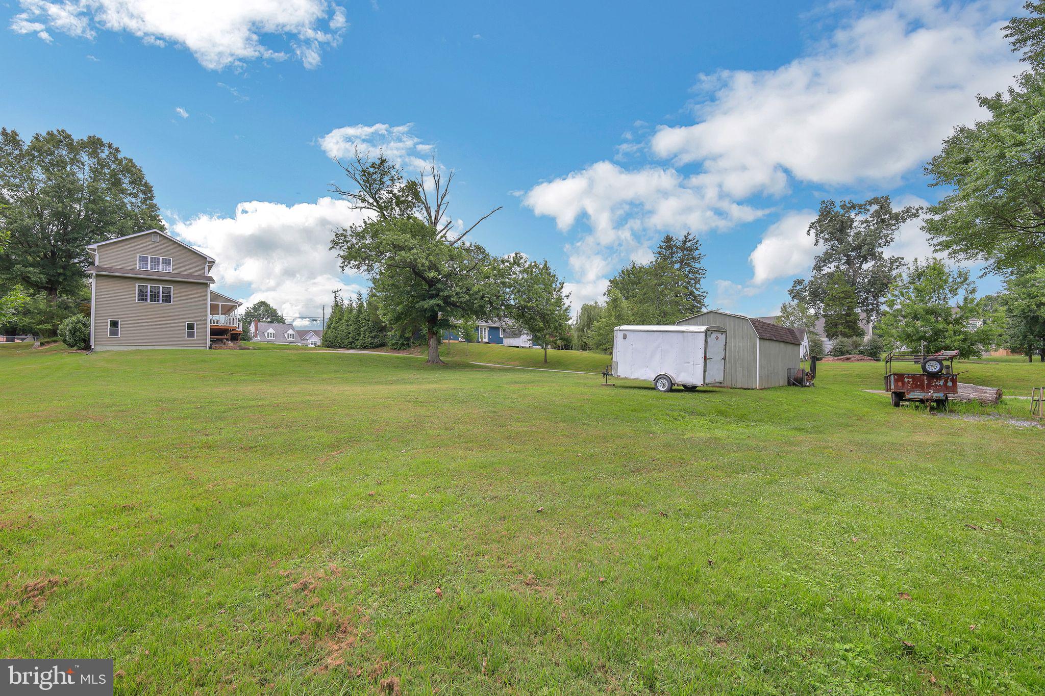 HIGH RIDGE - Residential