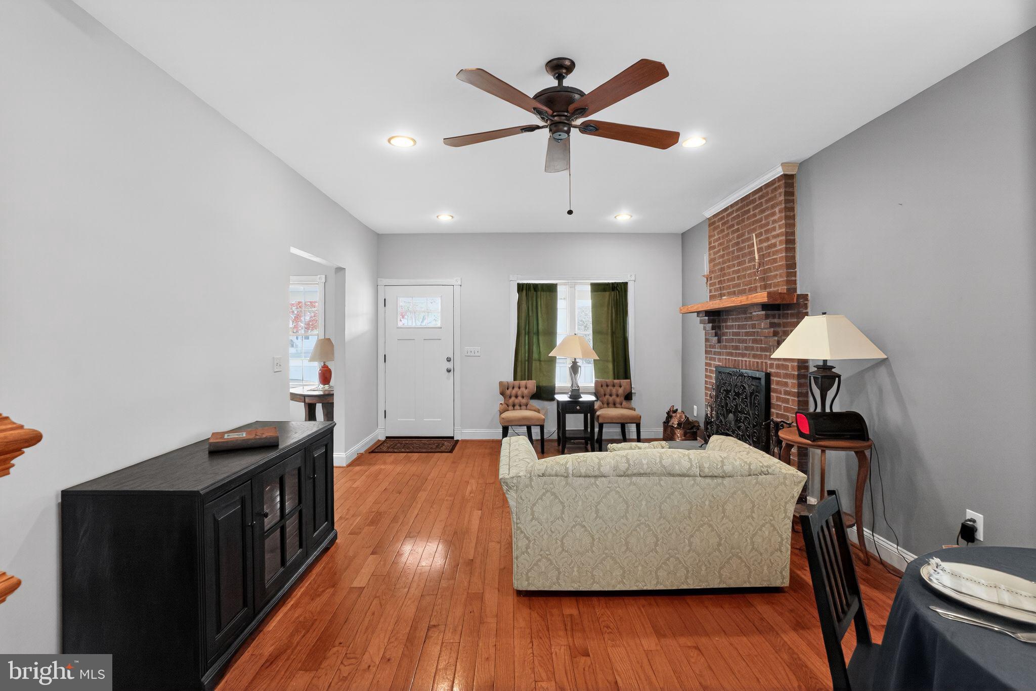 HIGH RIDGE - Residential