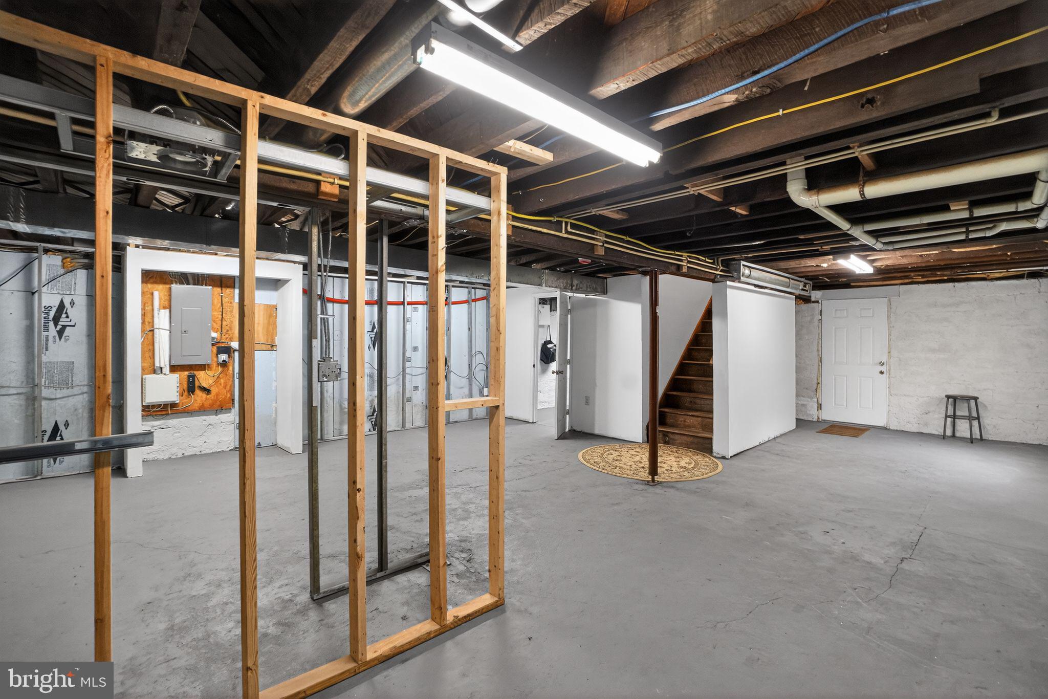 HIGH RIDGE - Residential