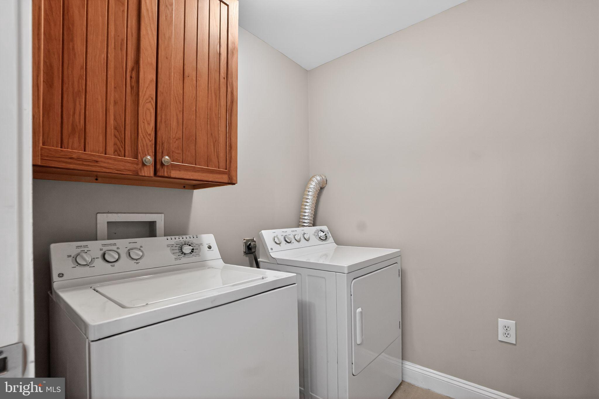 HIGH RIDGE - Residential