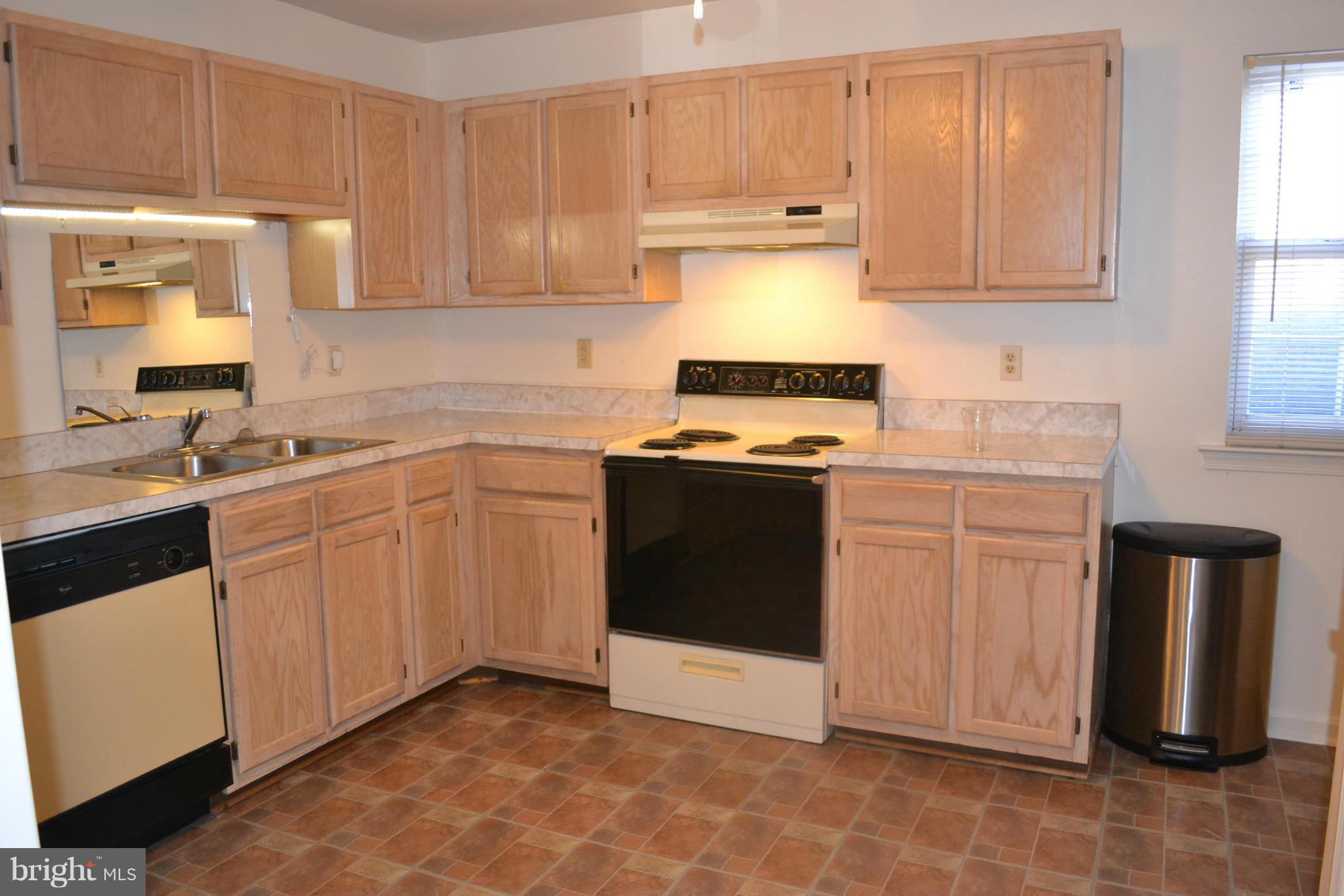 KETTERING OVERLOOK CONDO - Residential