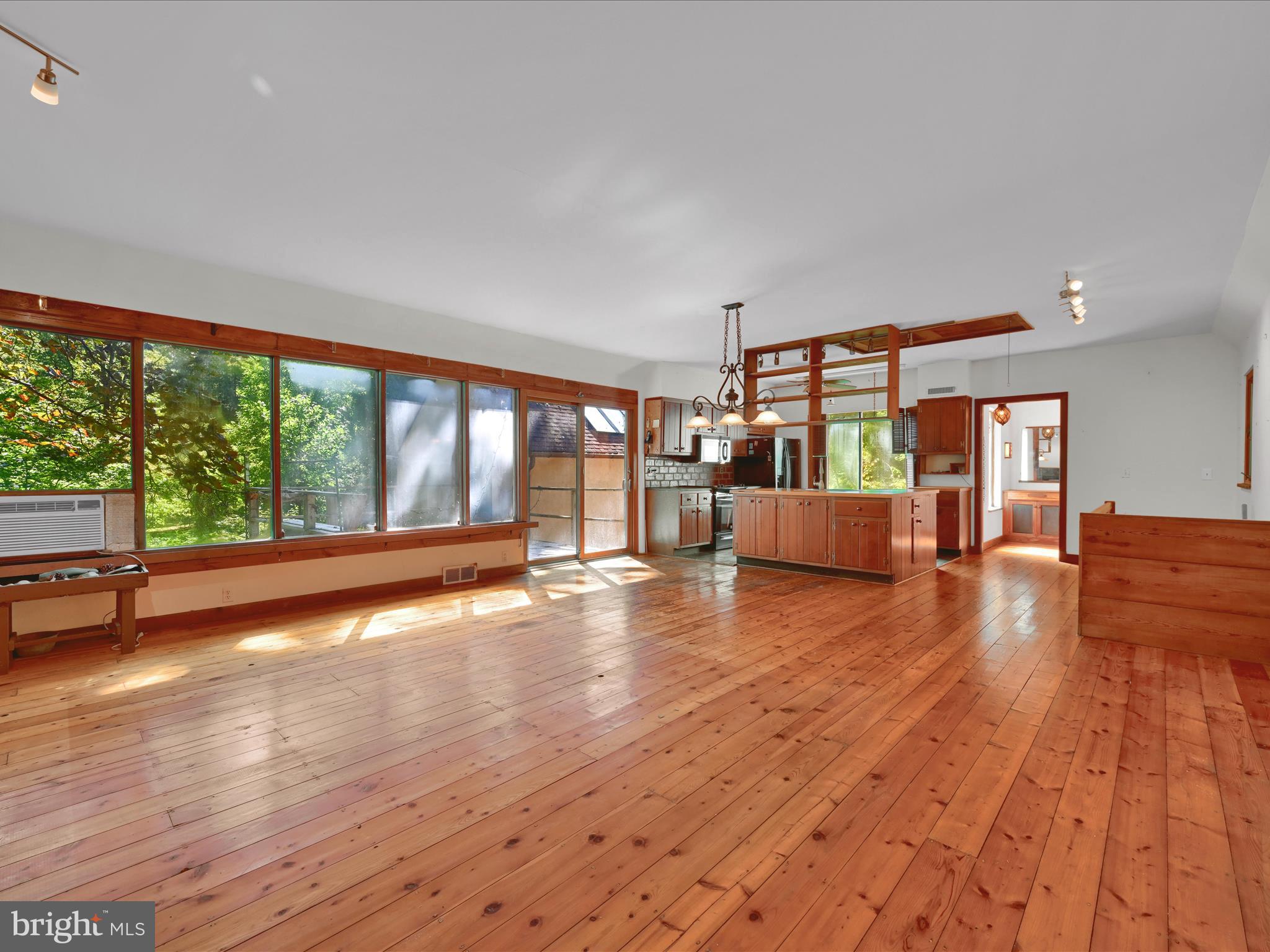 NETHER PROVIDENCE - Residential